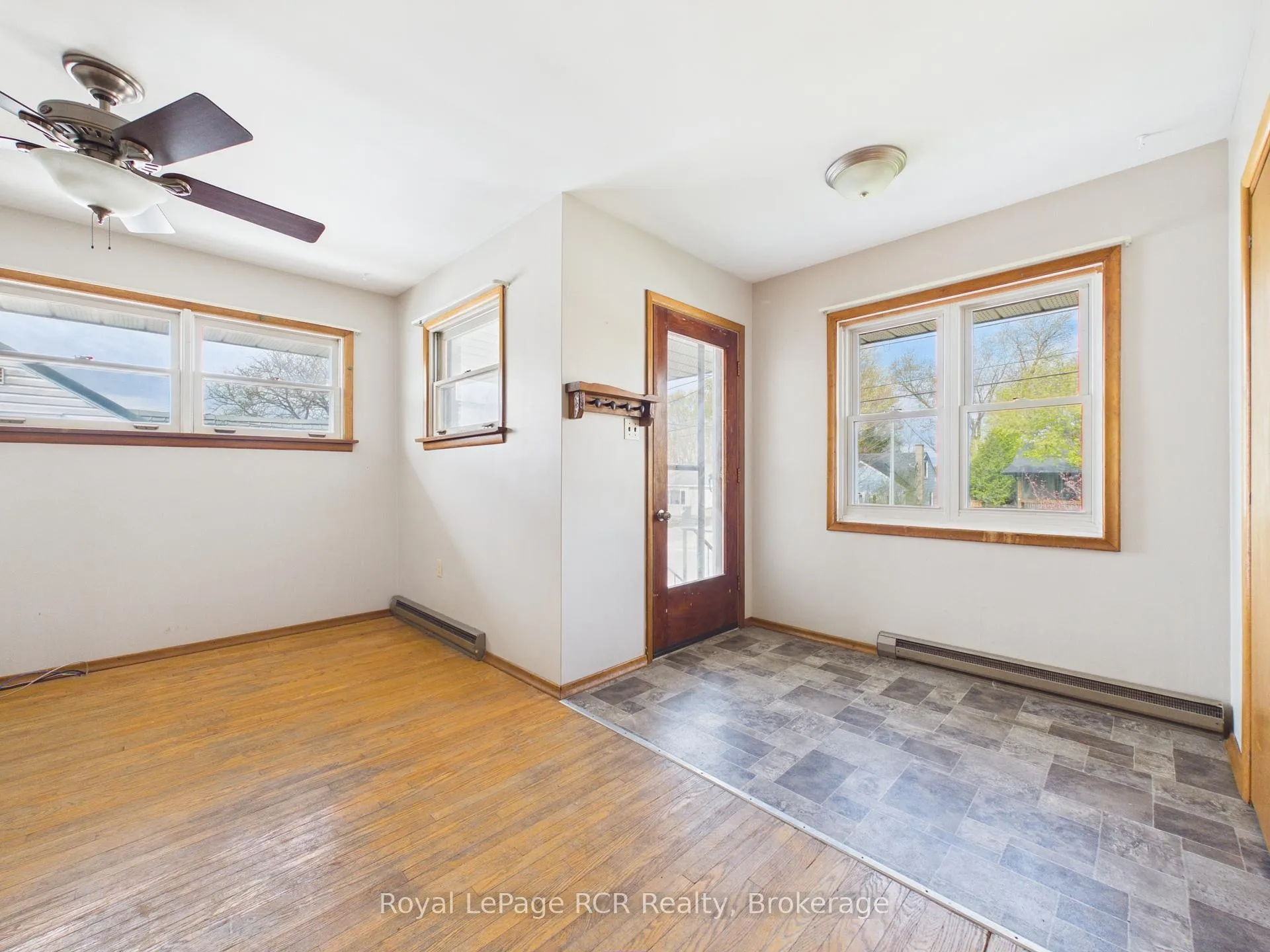 Photo 5 of 153 Carling Terrace, North Huron, Wingham — HOMEH