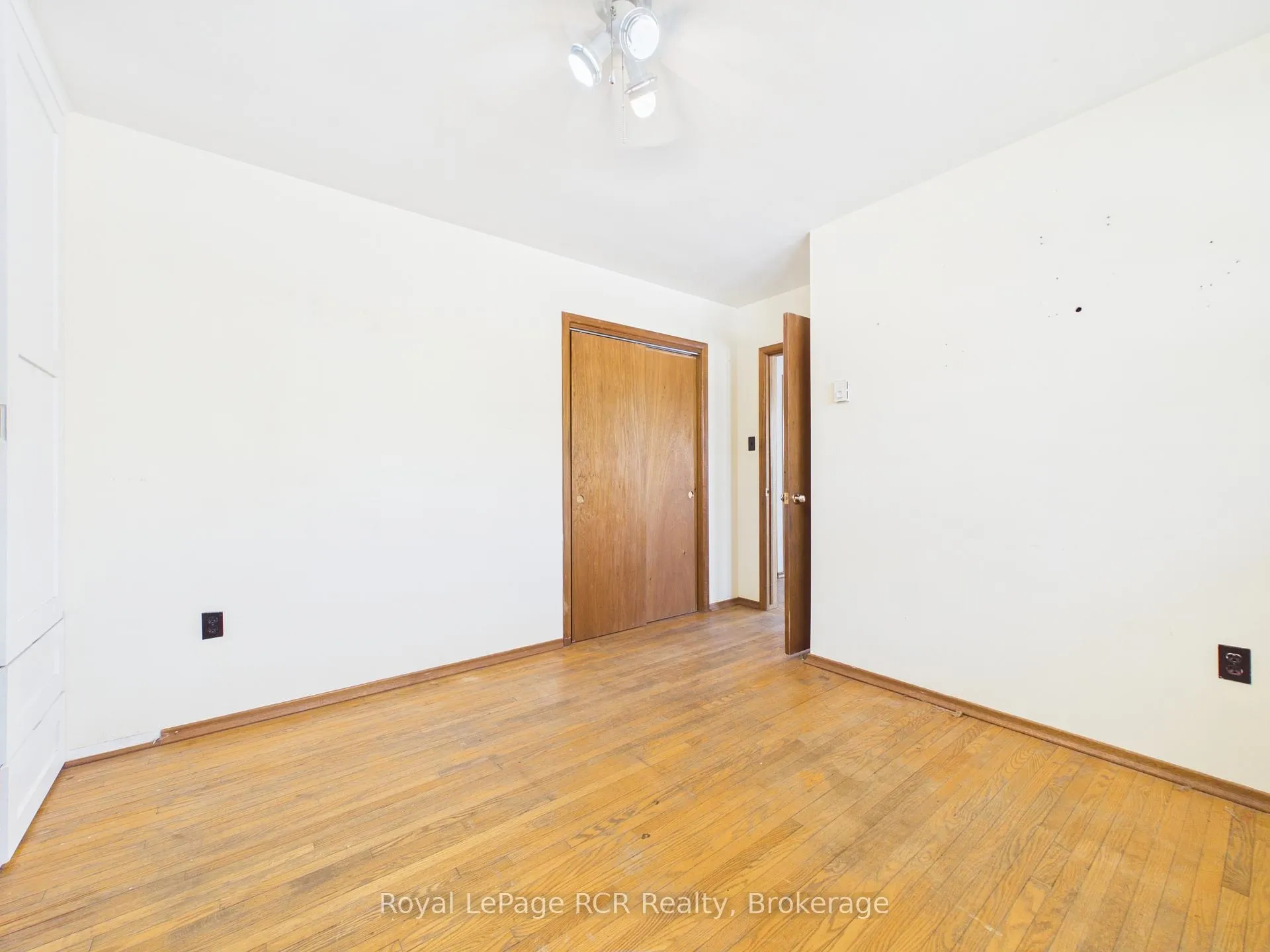Photo 9 of 153 Carling Terrace, North Huron, Wingham — HOMEH