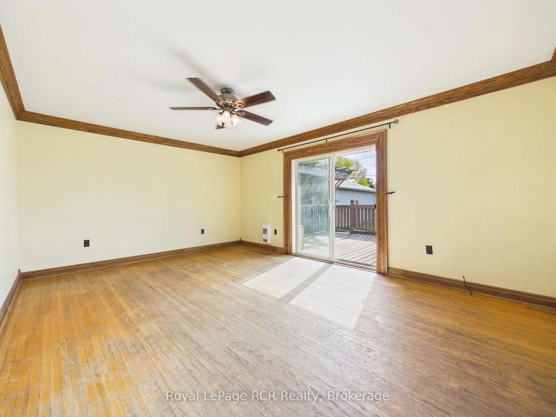 Photo 14 of 153 Carling Terrace, North Huron, Wingham — HOMEH
