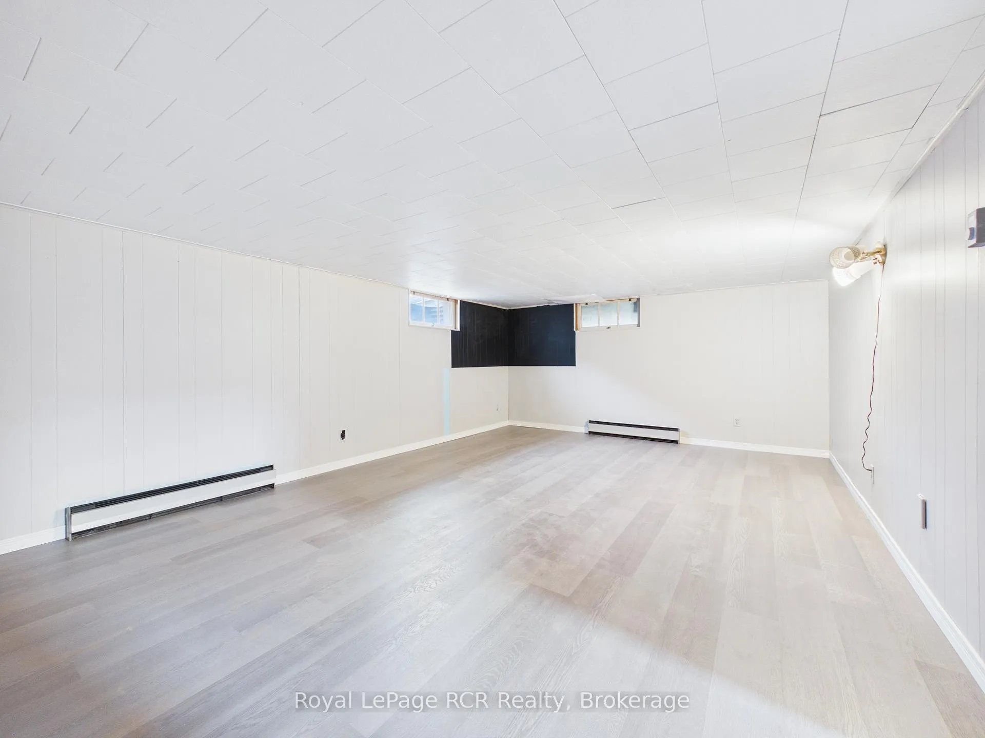 Photo 18 of 153 Carling Terrace, North Huron, Wingham — HOMEH