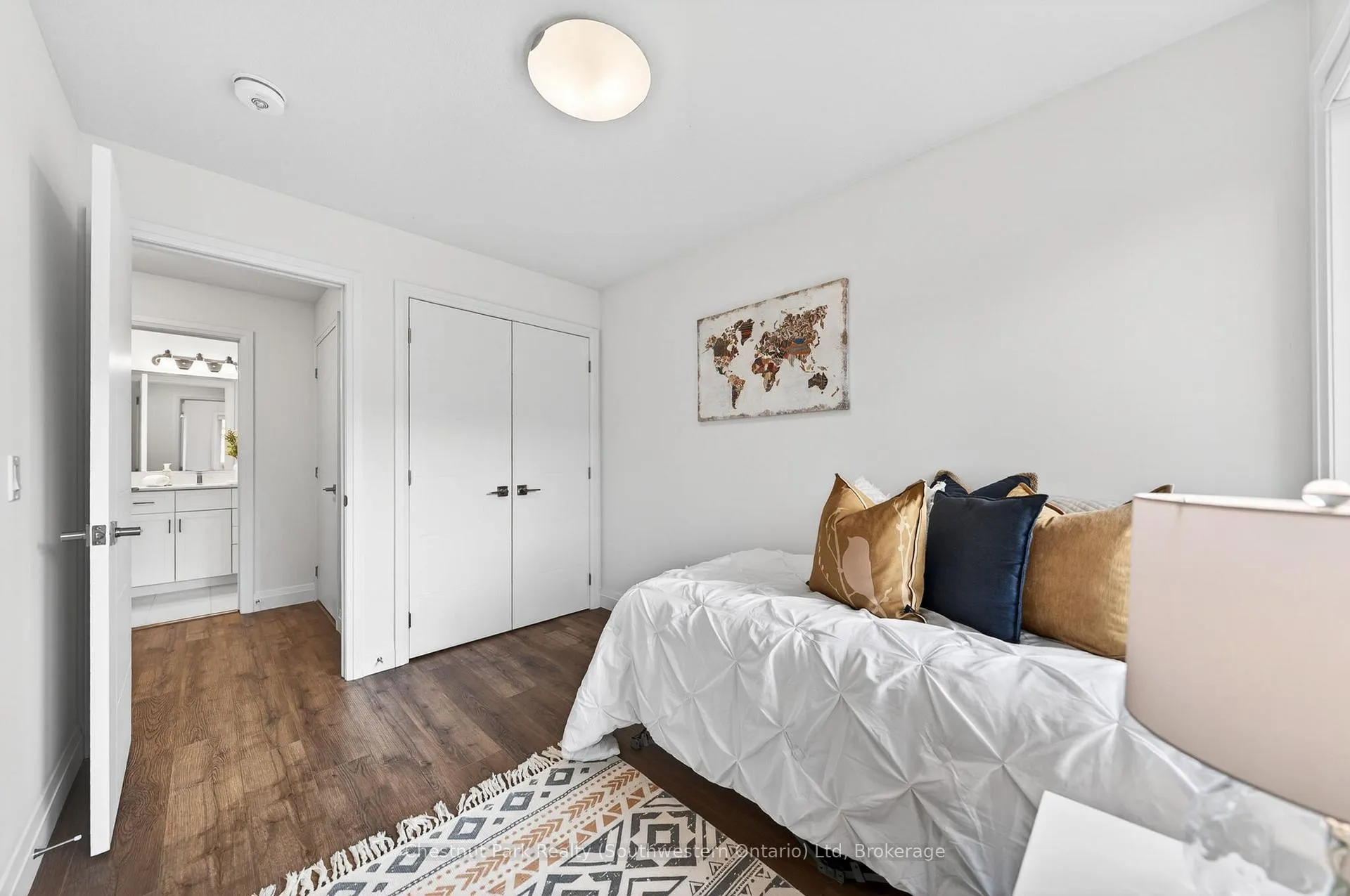 Photo 43 of 23 Lily Lane, Guelph, Clairfields/Hanlon Business Park — HOMEH