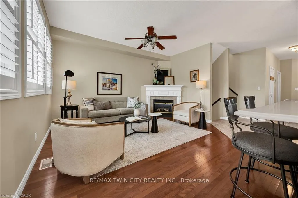 Photo 6 of 835 Brandenburg Boulevard, Waterloo — HOMEH