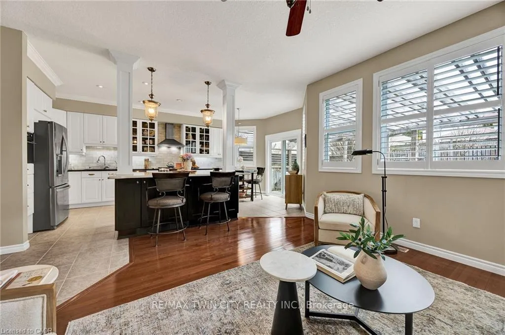 Photo 7 of 835 Brandenburg Boulevard, Waterloo — HOMEH