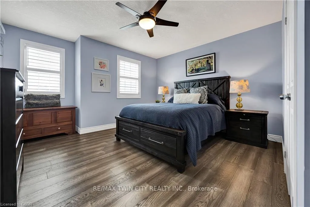 Photo 27 of 835 Brandenburg Boulevard, Waterloo — HOMEH