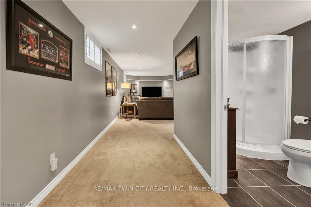 Photo 36 of 835 Brandenburg Boulevard, Waterloo — HOMEH