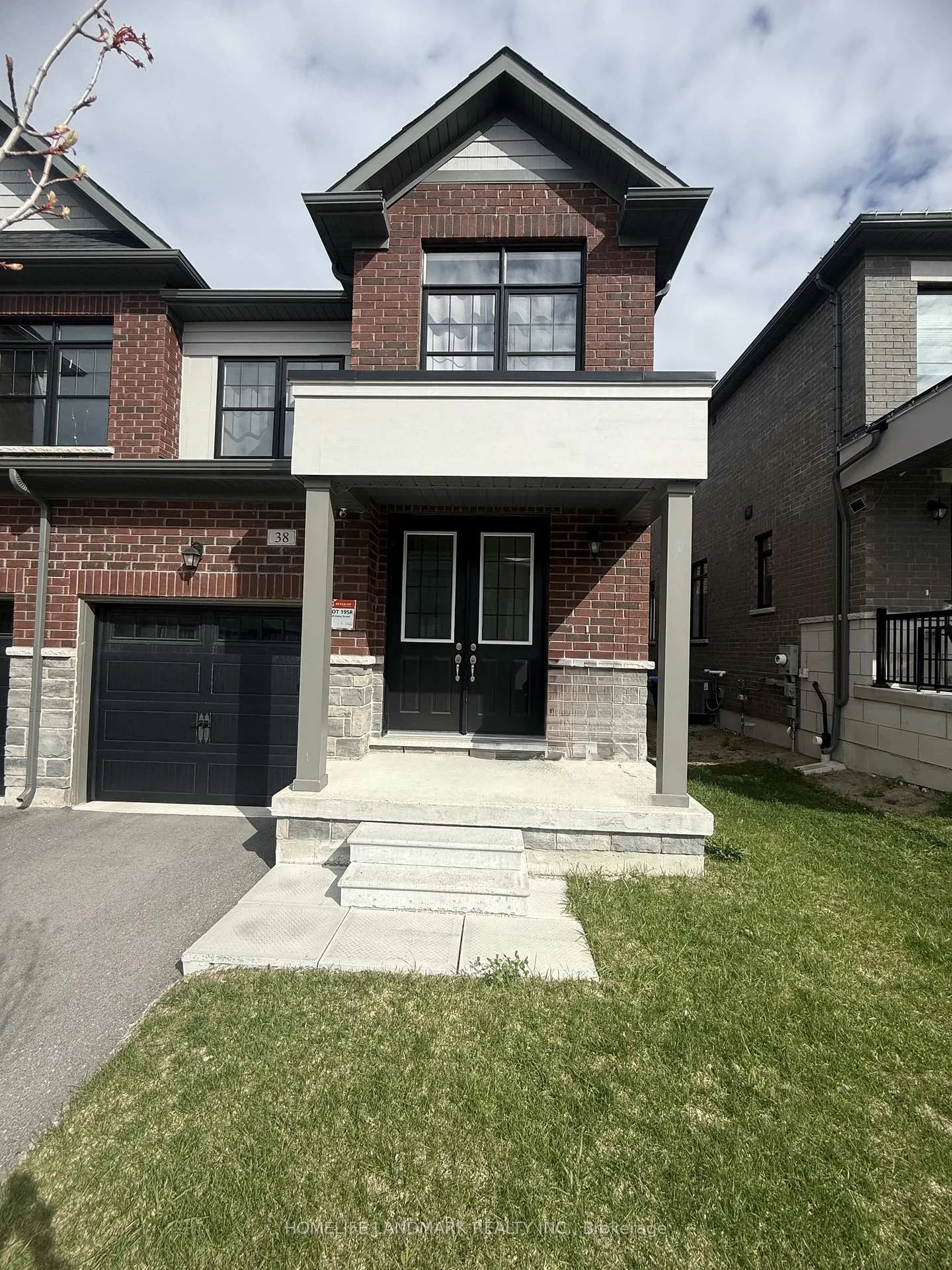Photo 2 of 38 Daisy Street, Springwater, Midhurst — HOMEH