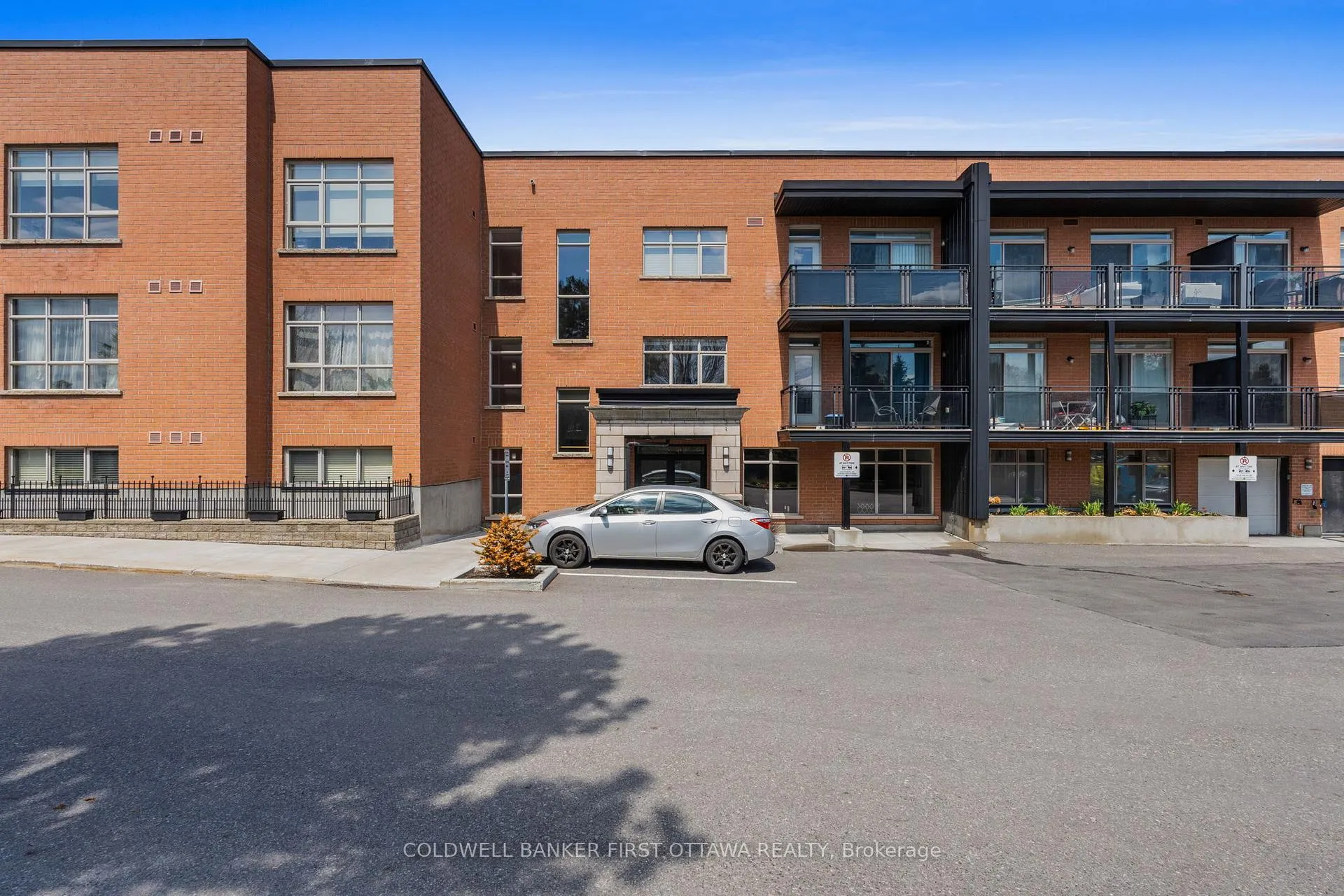 Photo 3 of Unit 204, 3684 Fallowfield Road, Ottawa, Barrhaven - Knollsbrook — HOMEH