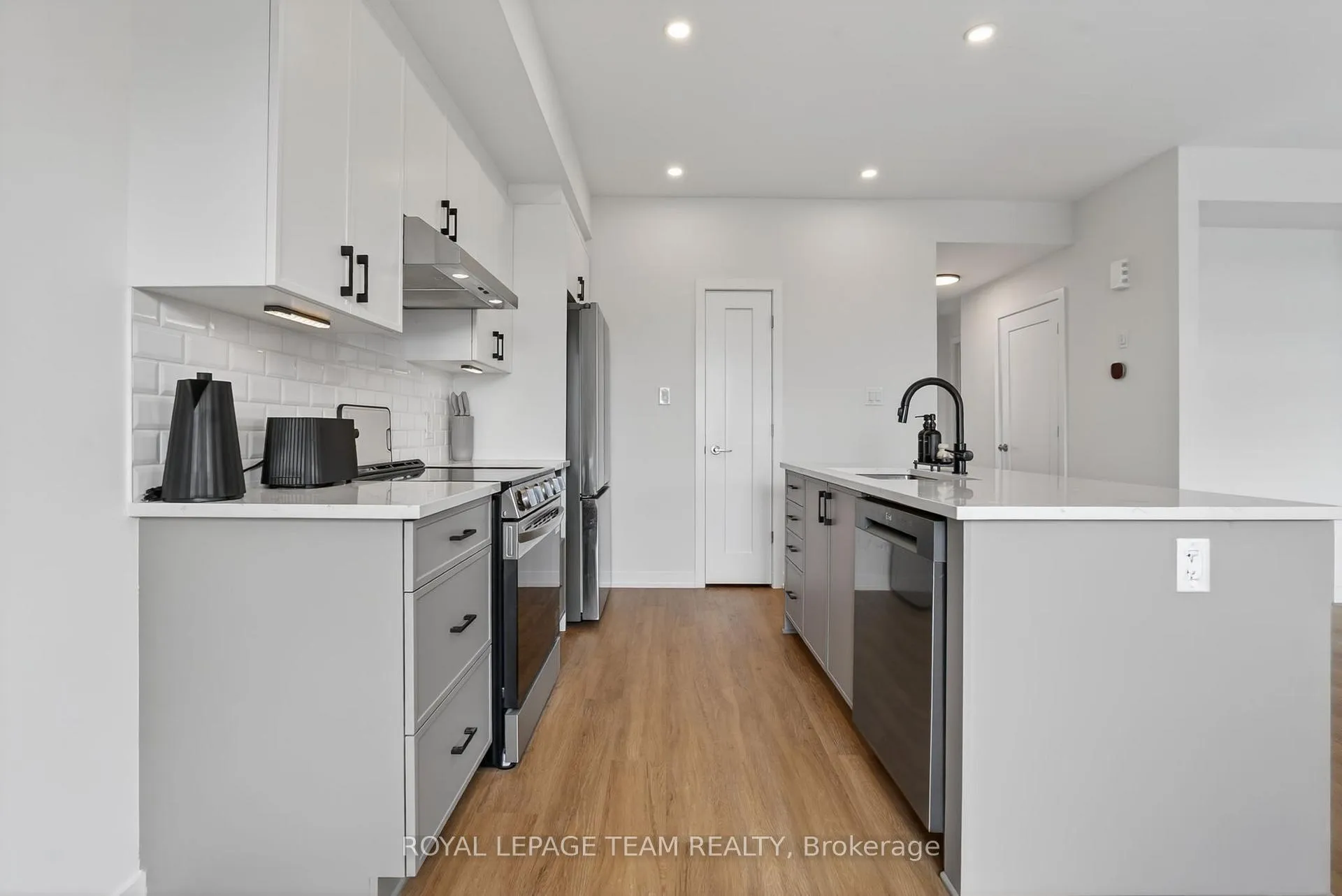 Photo 9 of Unit C, 830 Roger Griffiths Avenue, Ottawa, Kanata - Katimavik — HOMEH