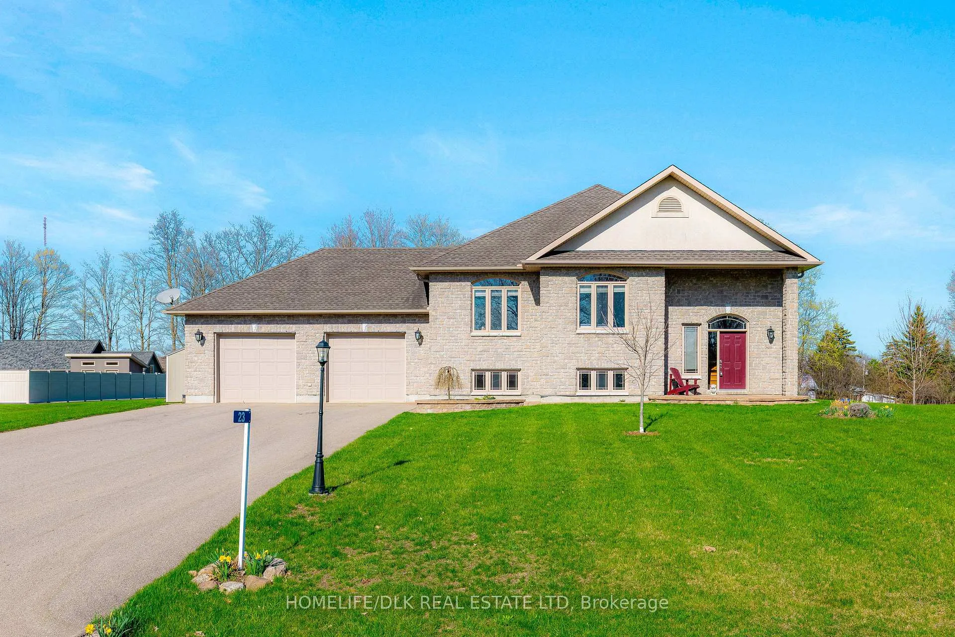 Photo 1 of 23 Apple Blossom Drive, Augusta, Augusta Twp — HOMEH
