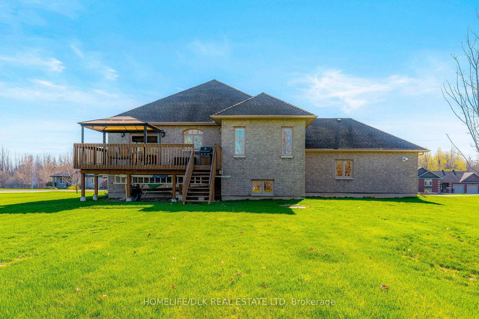 Photo 5 of 23 Apple Blossom Drive, Augusta, Augusta Twp — HOMEH