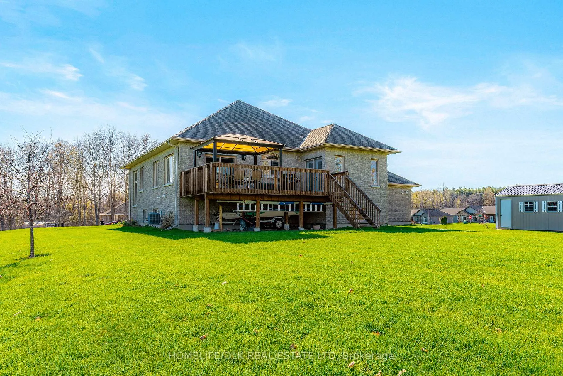 Photo 8 of 23 Apple Blossom Drive, Augusta, Augusta Twp — HOMEH
