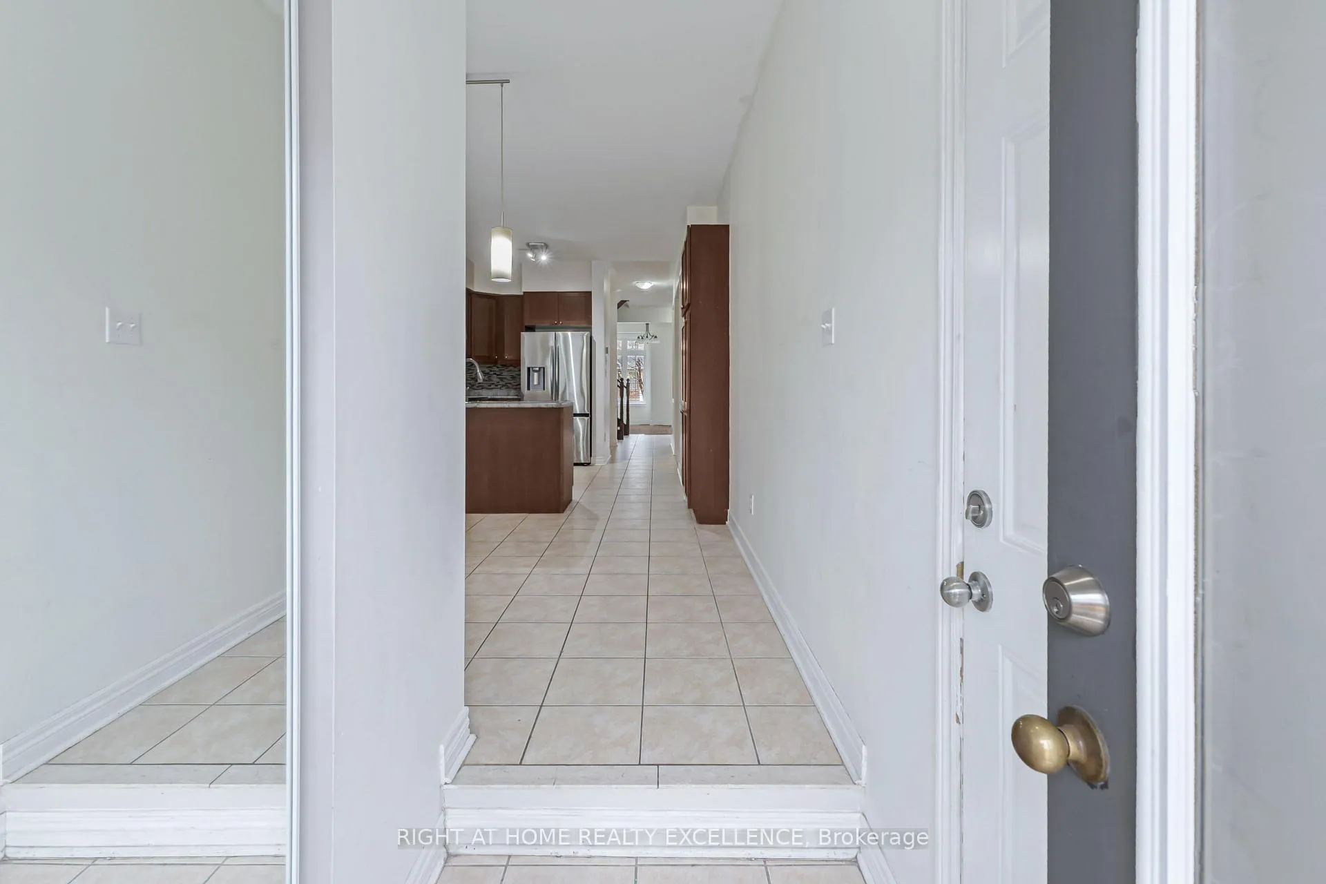 Photo 14 of 23 Quail Hollow, Markham, Cornell — HOMEH