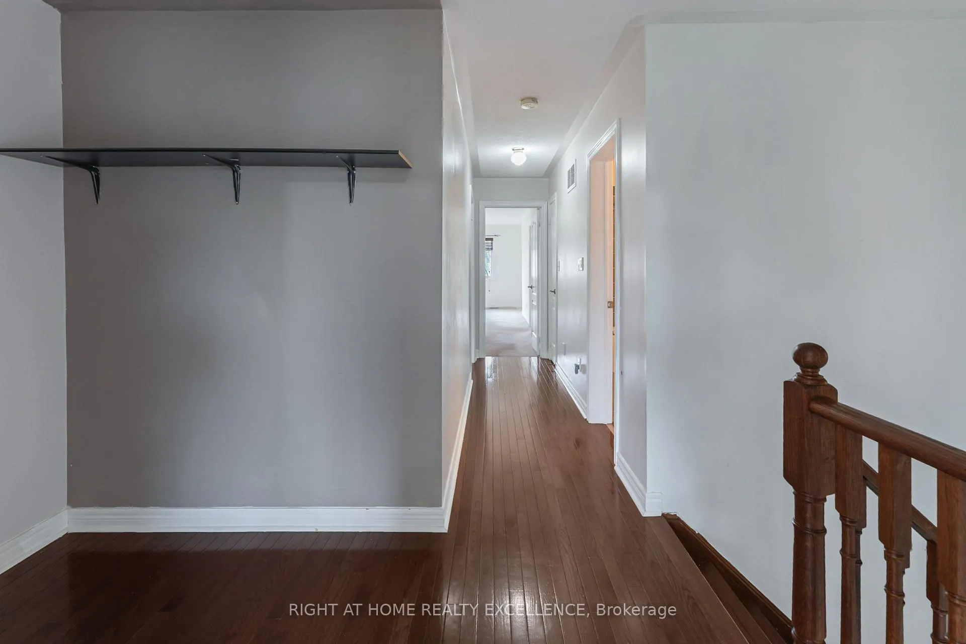 Photo 21 of 23 Quail Hollow, Markham, Cornell — HOMEH