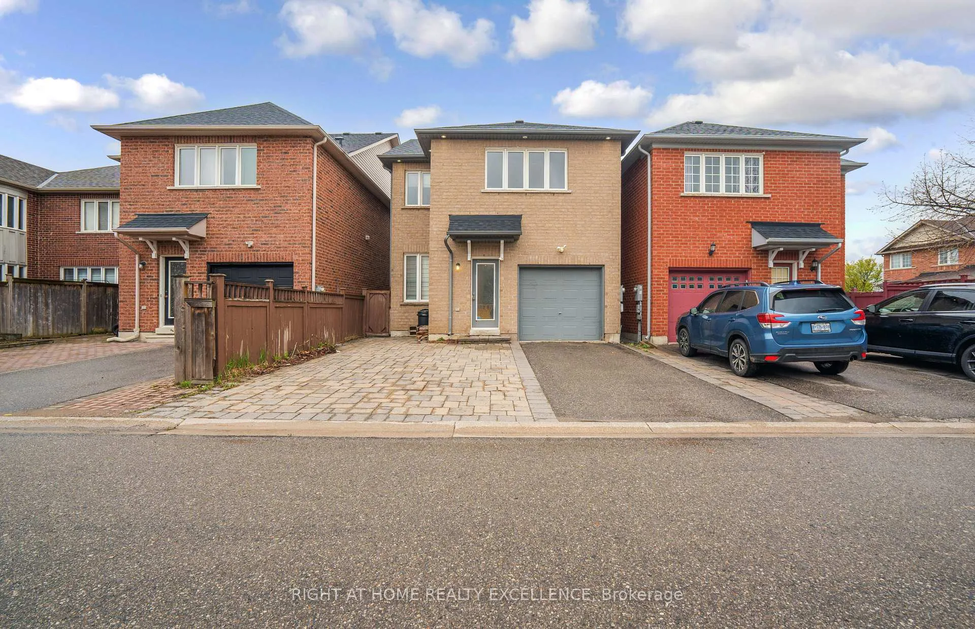 Photo 27 of 23 Quail Hollow, Markham, Cornell — HOMEH