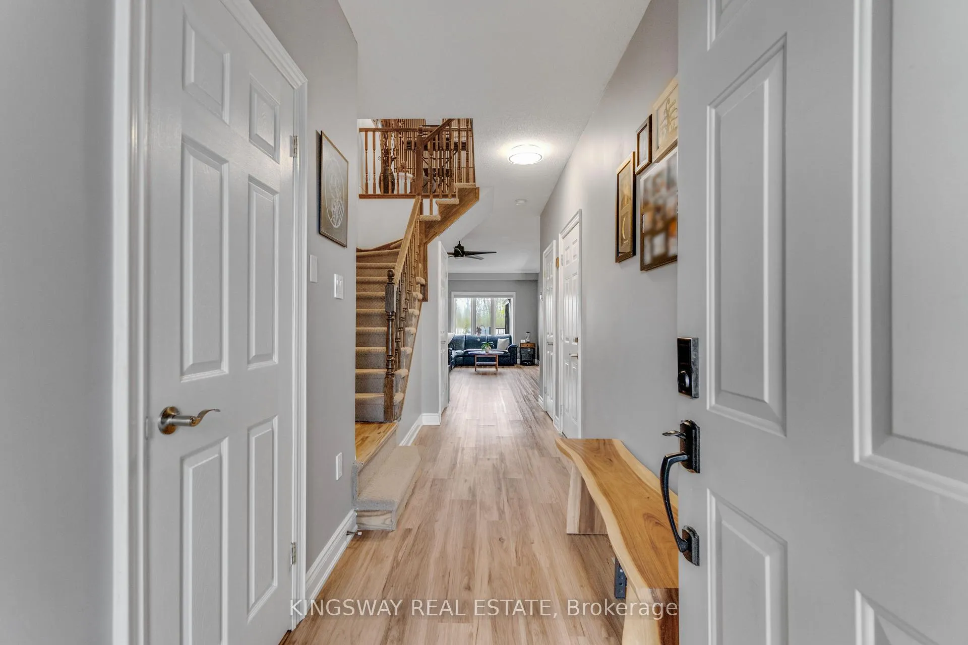 Photo 6 of 243 Southbrook Drive, Hamilton, Binbrook — HOMEH