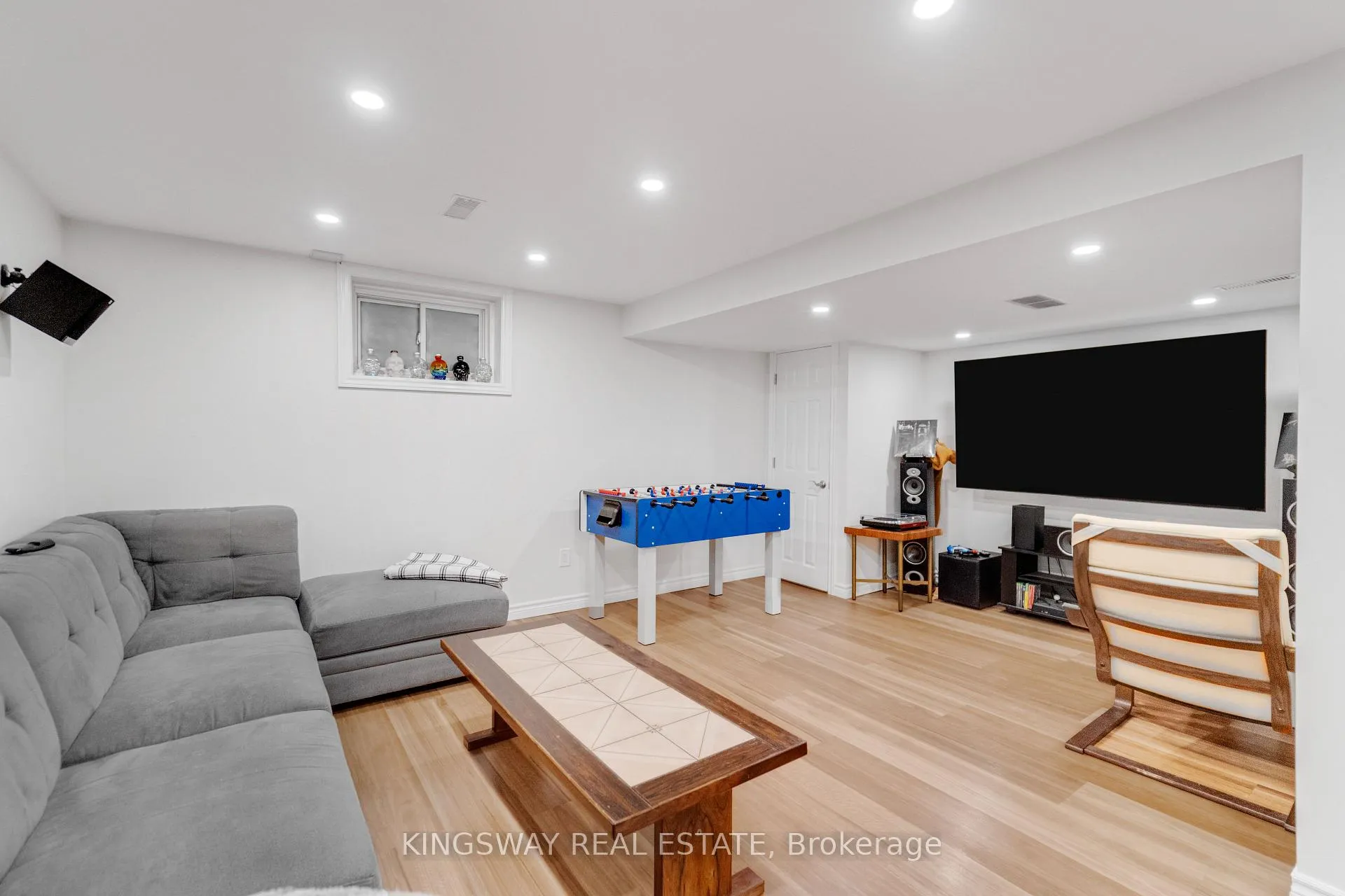 Photo 41 of 243 Southbrook Drive, Hamilton, Binbrook — HOMEH