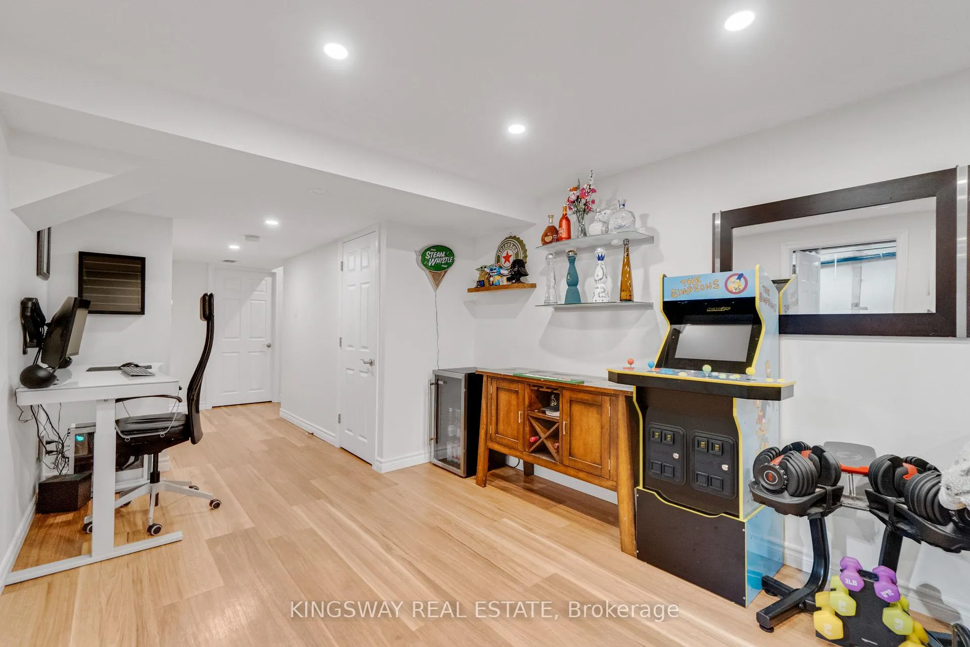 Photo 42 of 243 Southbrook Drive, Hamilton, Binbrook — HOMEH