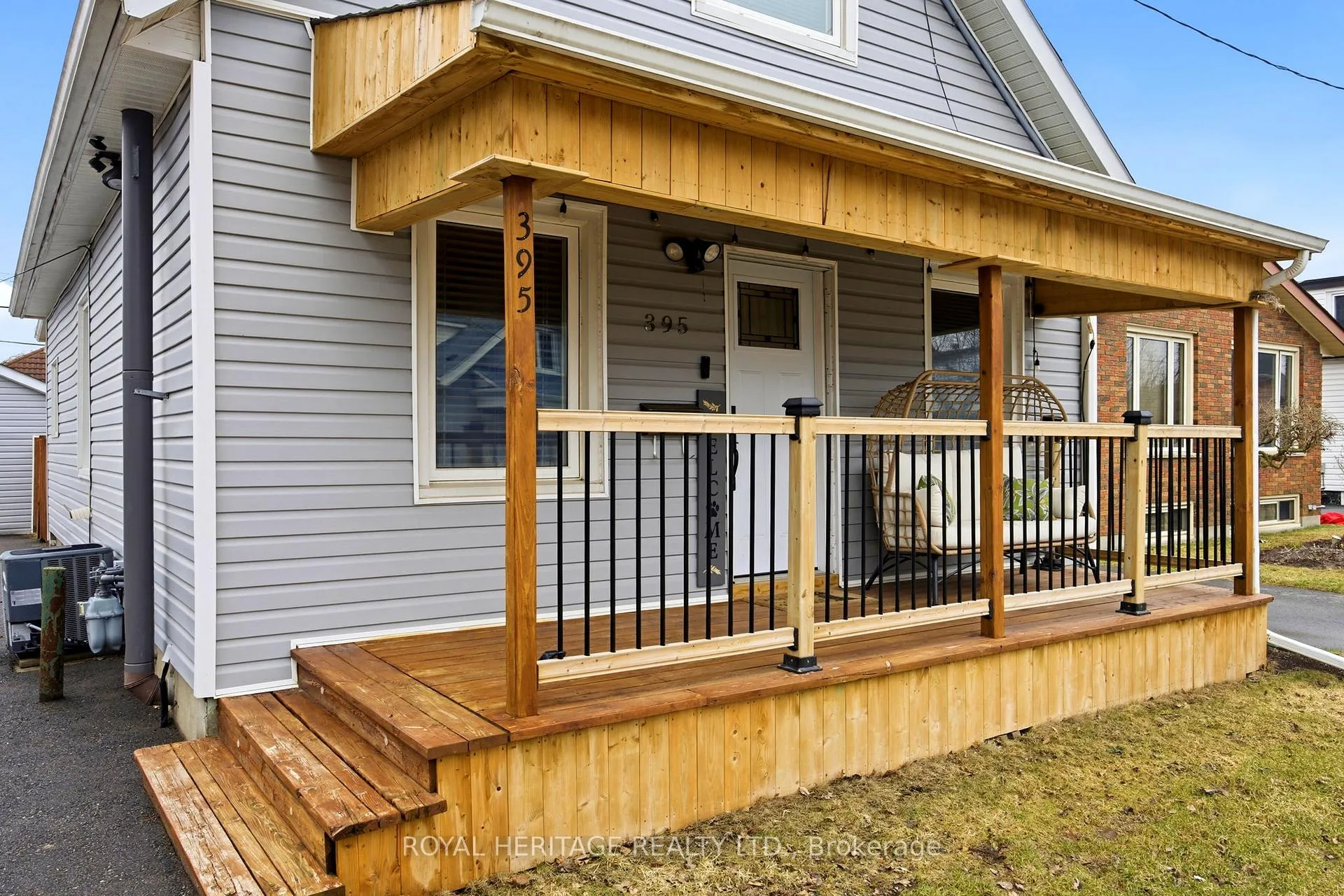 Photo 3 of 395 Edison Avenue, Peterborough, Otonabee Ward 1 — HOMEH