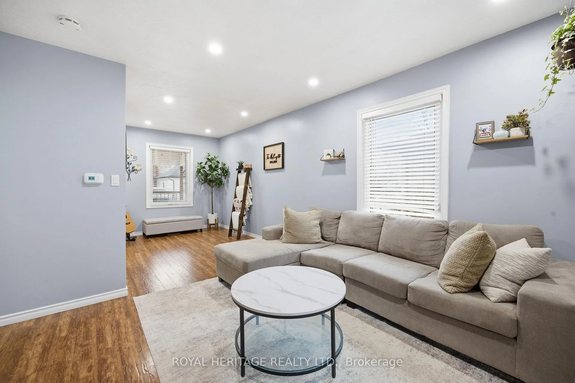 Photo 10 of 395 Edison Avenue, Peterborough, Otonabee Ward 1 — HOMEH