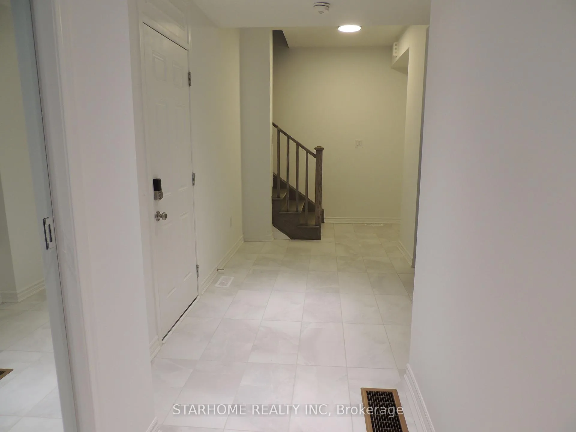 Photo 2 of 13 Avani Avenue, Markham, Rural Markham — HOMEH