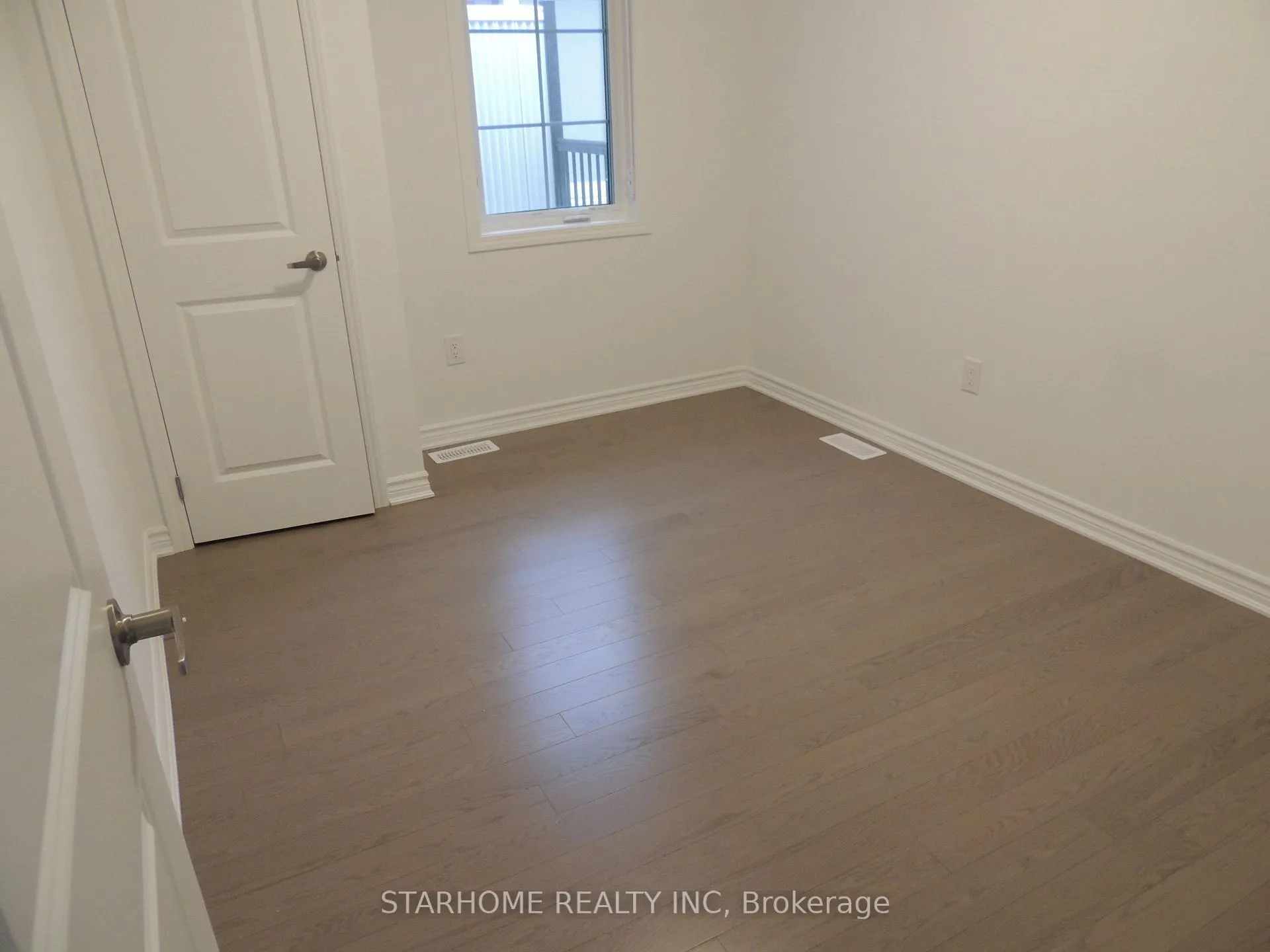Photo 12 of 13 Avani Avenue, Markham, Rural Markham — HOMEH