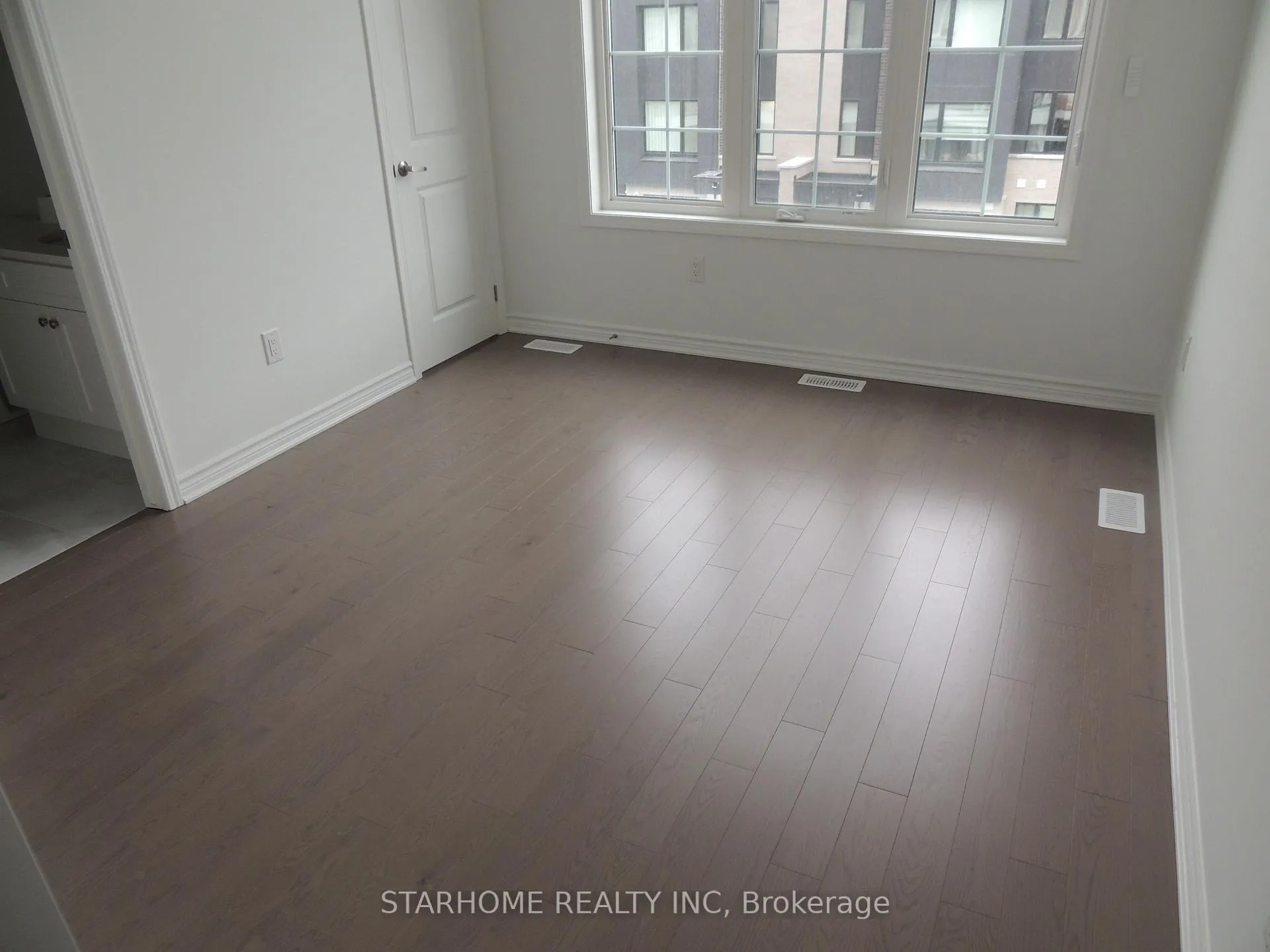 Photo 13 of 13 Avani Avenue, Markham, Rural Markham — HOMEH