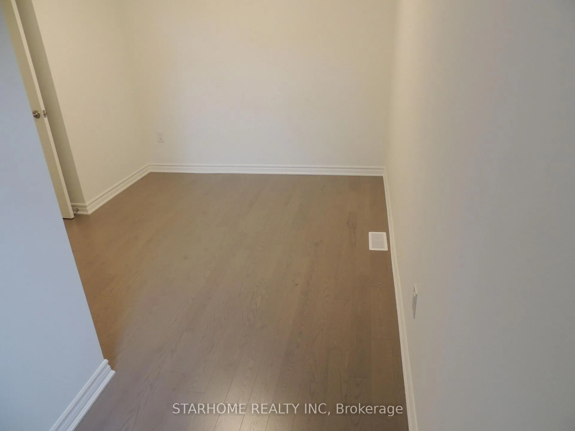 Photo 20 of 13 Avani Avenue, Markham, Rural Markham — HOMEH