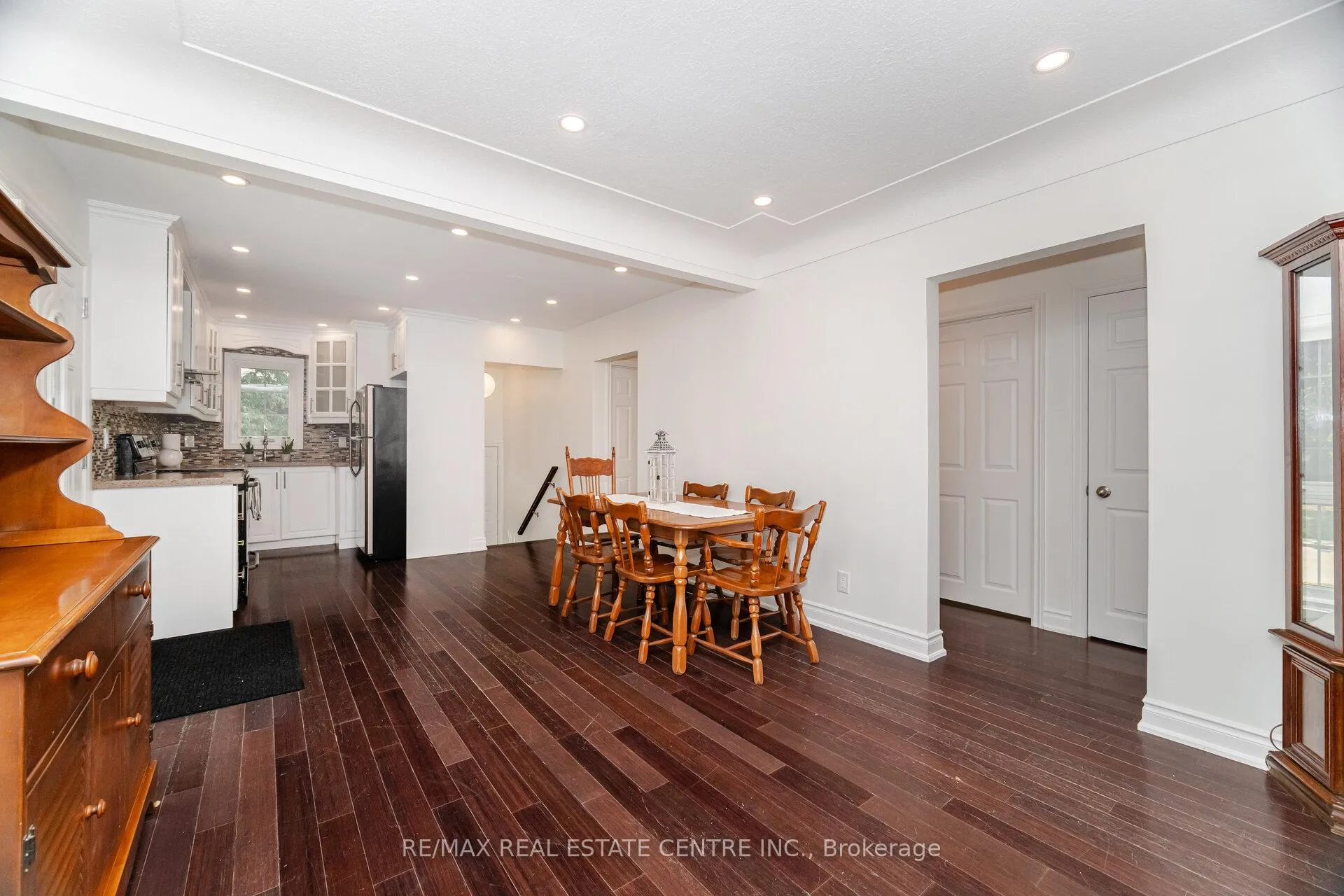 Photo 6 of 166 Terrace Drive, Hamilton, Balfour — HOMEH