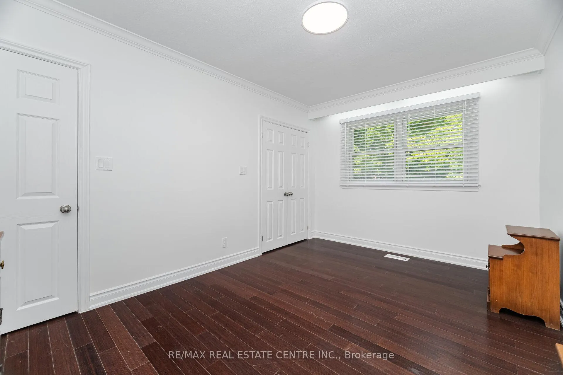 Photo 12 of 166 Terrace Drive, Hamilton, Balfour — HOMEH