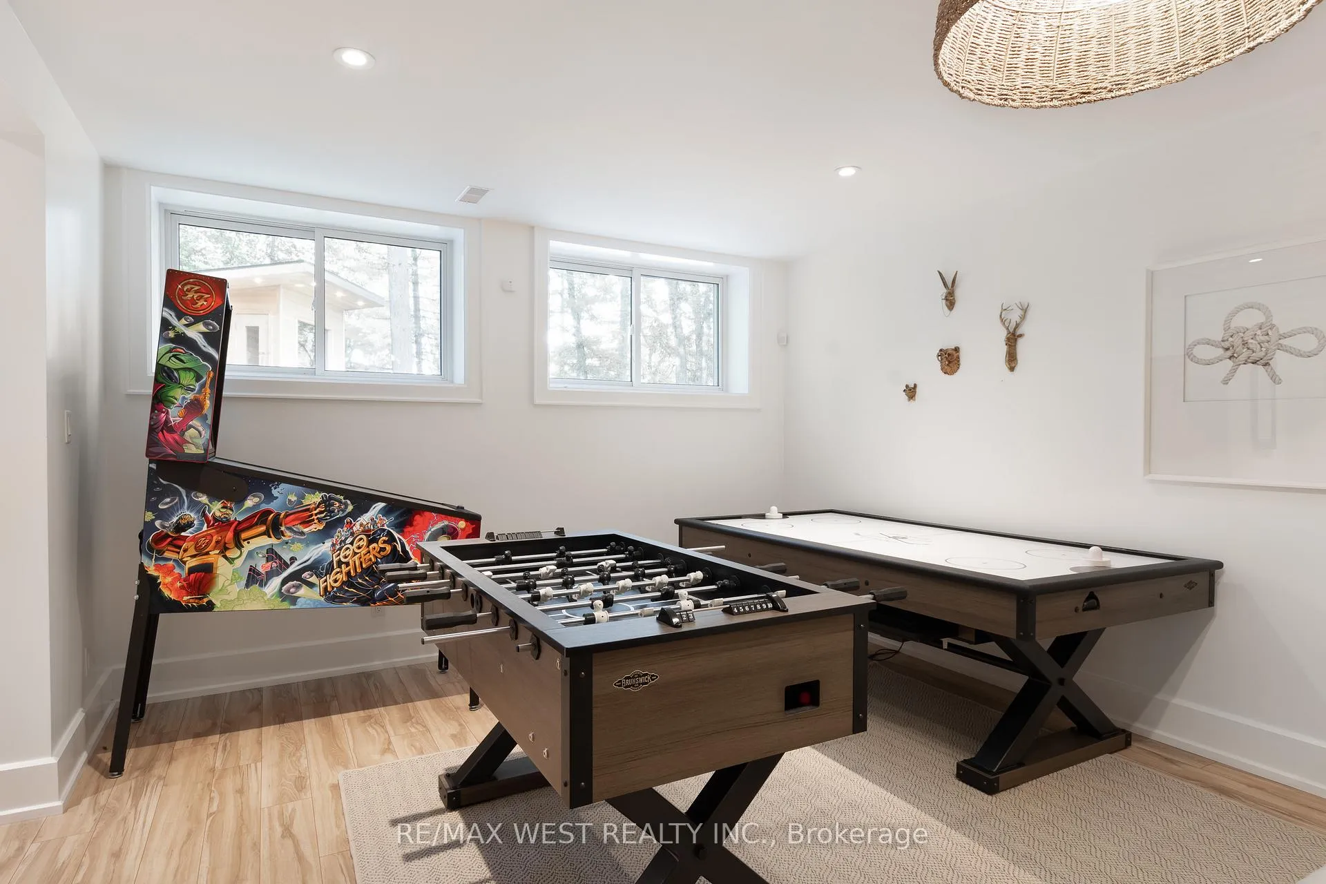 Photo of 1078 Woodwinds Road