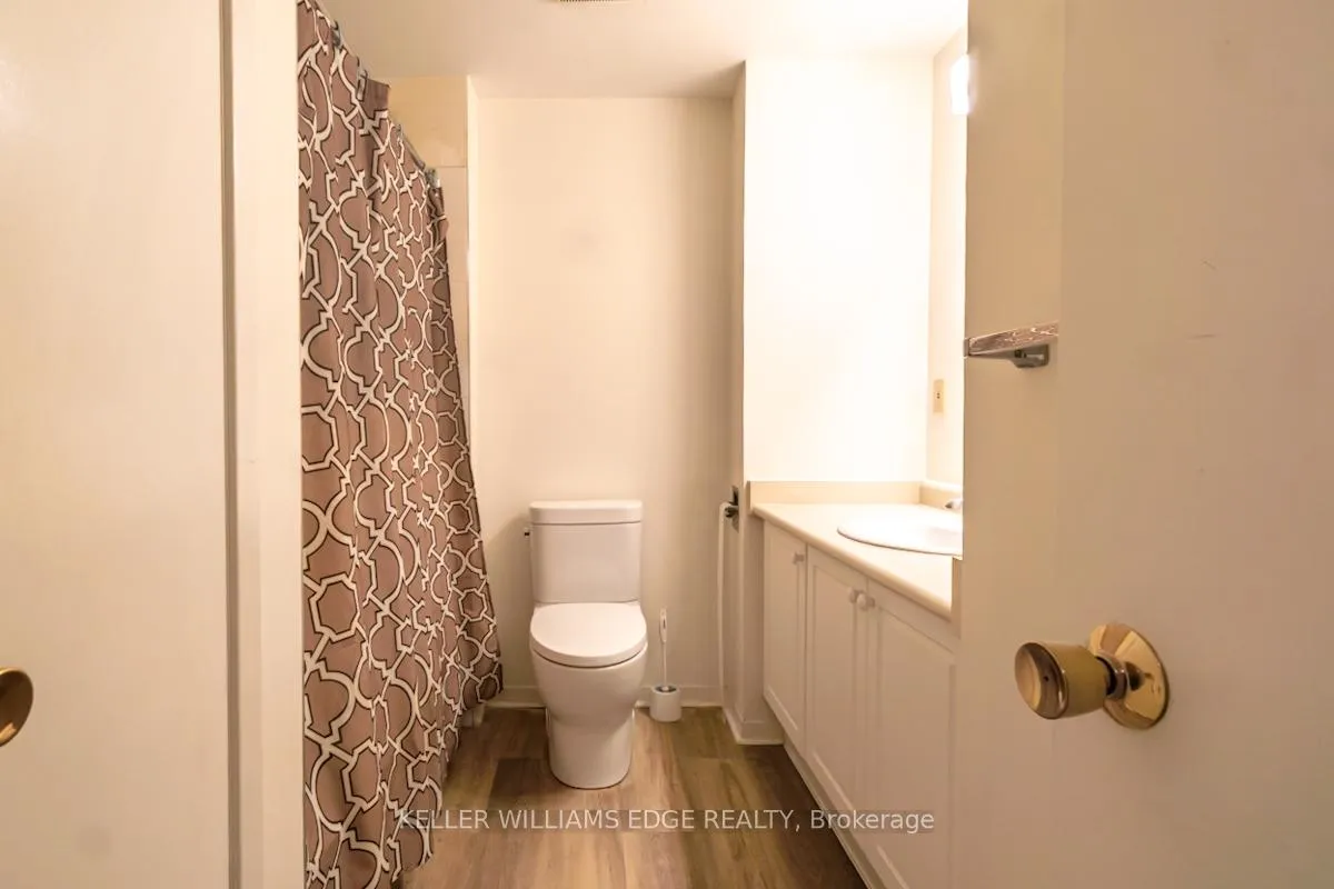 Photo 14 of Unit 93, 680 Regency Court, Burlington, Roseland — HOMEH