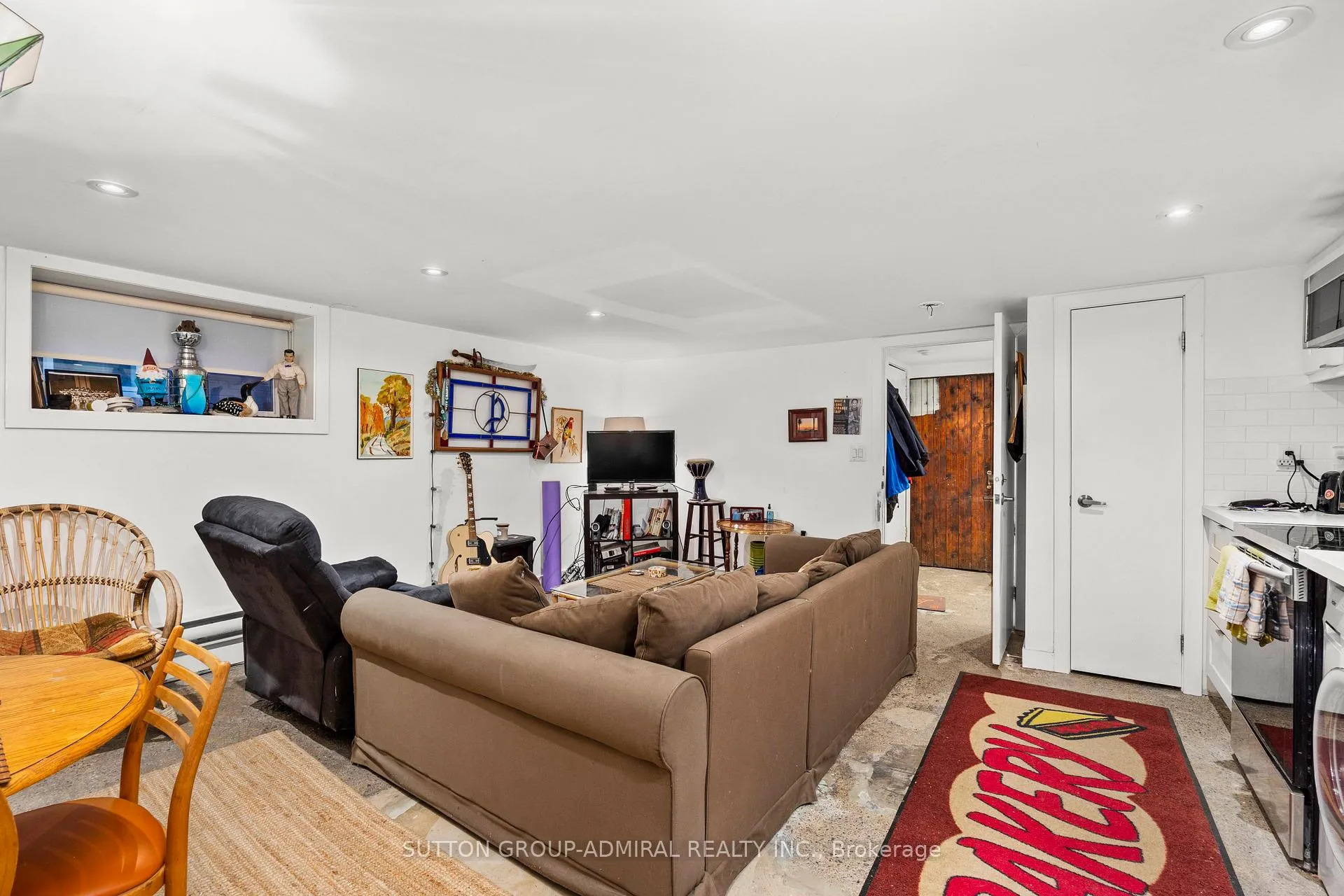 Photo 20 of 49 & 51 Wineva Avenue, Toronto, The Beaches — HOMEH
