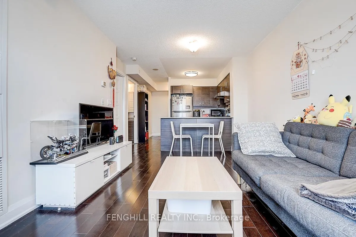 Photo 5 of Unit 2010, 1 Uptown Drive, Markham, Unionville — HOMEH