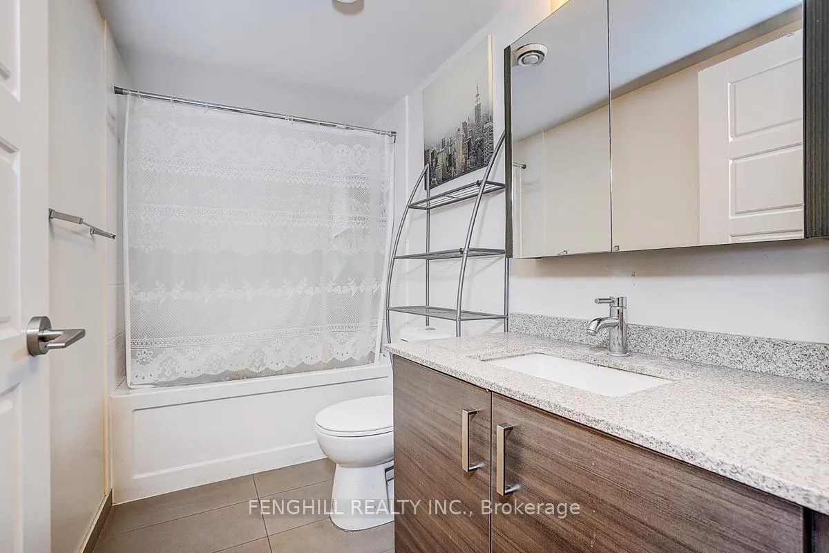 Photo 9 of Unit 2010, 1 Uptown Drive, Markham, Unionville — HOMEH