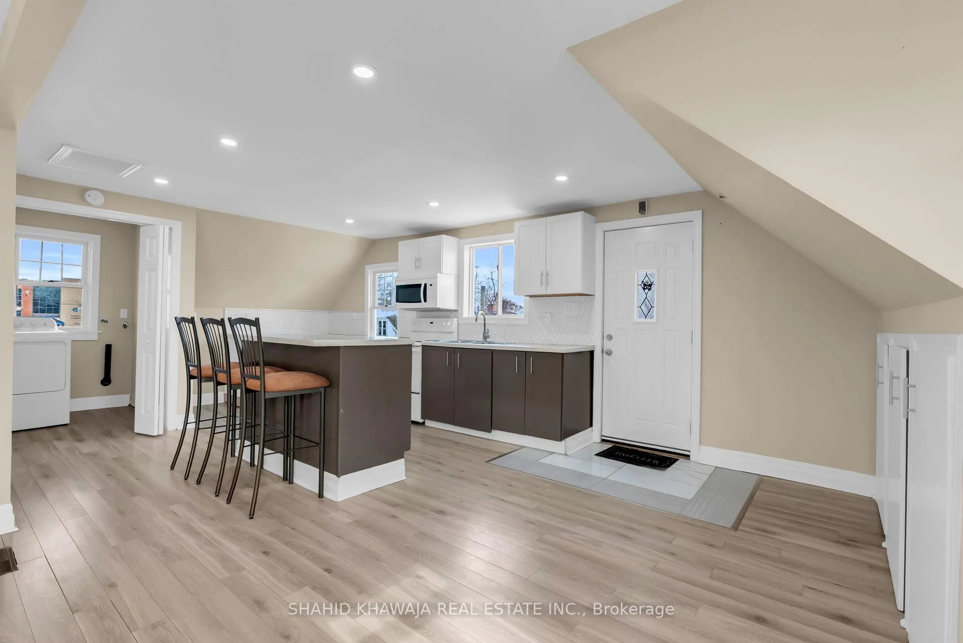 Photo 28 of 22 Lyons Avenue, Welland, Lincoln/Crowland — HOMEH