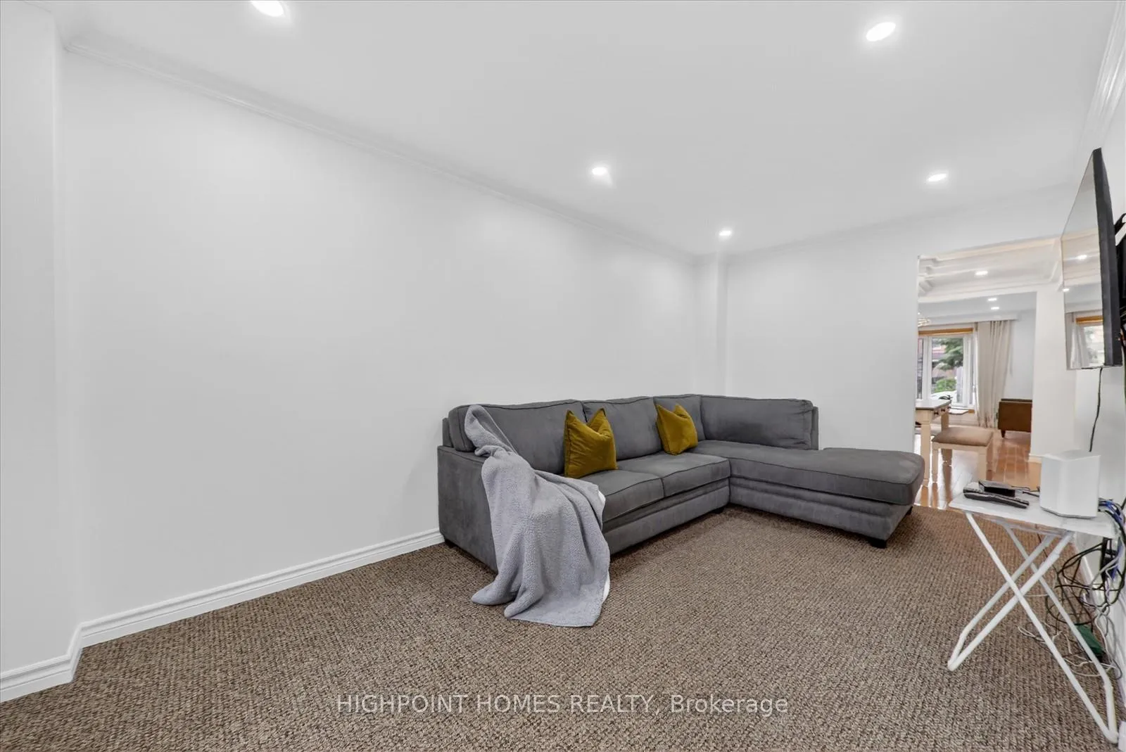 Photo 9 of 16 Fearn Crescent, Ajax, Central West — HOMEH
