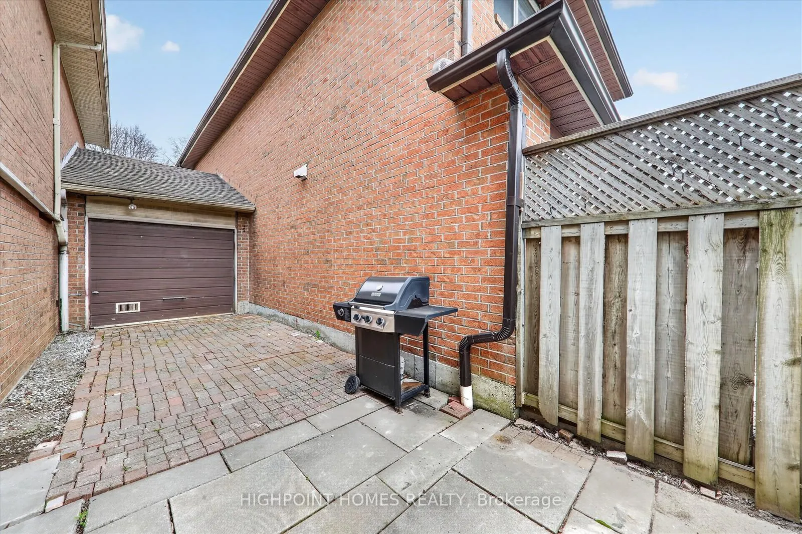 Photo 35 of 16 Fearn Crescent, Ajax, Central West — HOMEH