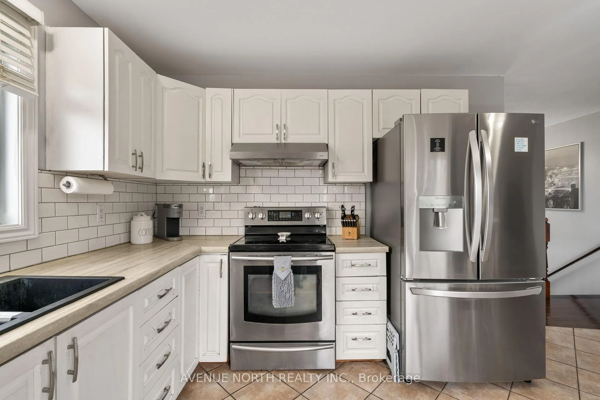 Photo 3 of 12472 Nesbitt Road, North Dundas, North Dundas (Winchester) Twp — HOMEH