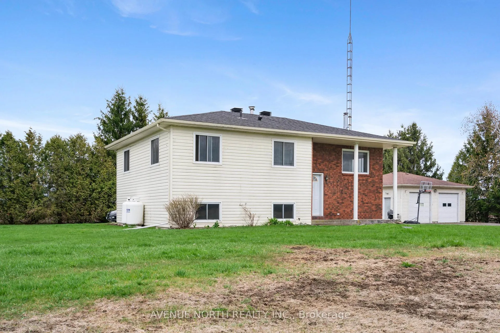 Photo 25 of 12472 Nesbitt Road, North Dundas, North Dundas (Winchester) Twp — HOMEH