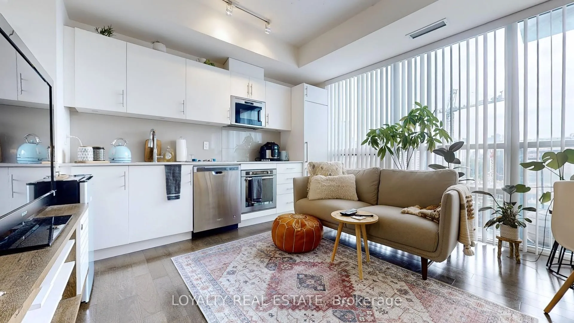Photo 14 of Unit 1221, 460 Adelaide Street E, Toronto, Moss Park — HOMEH