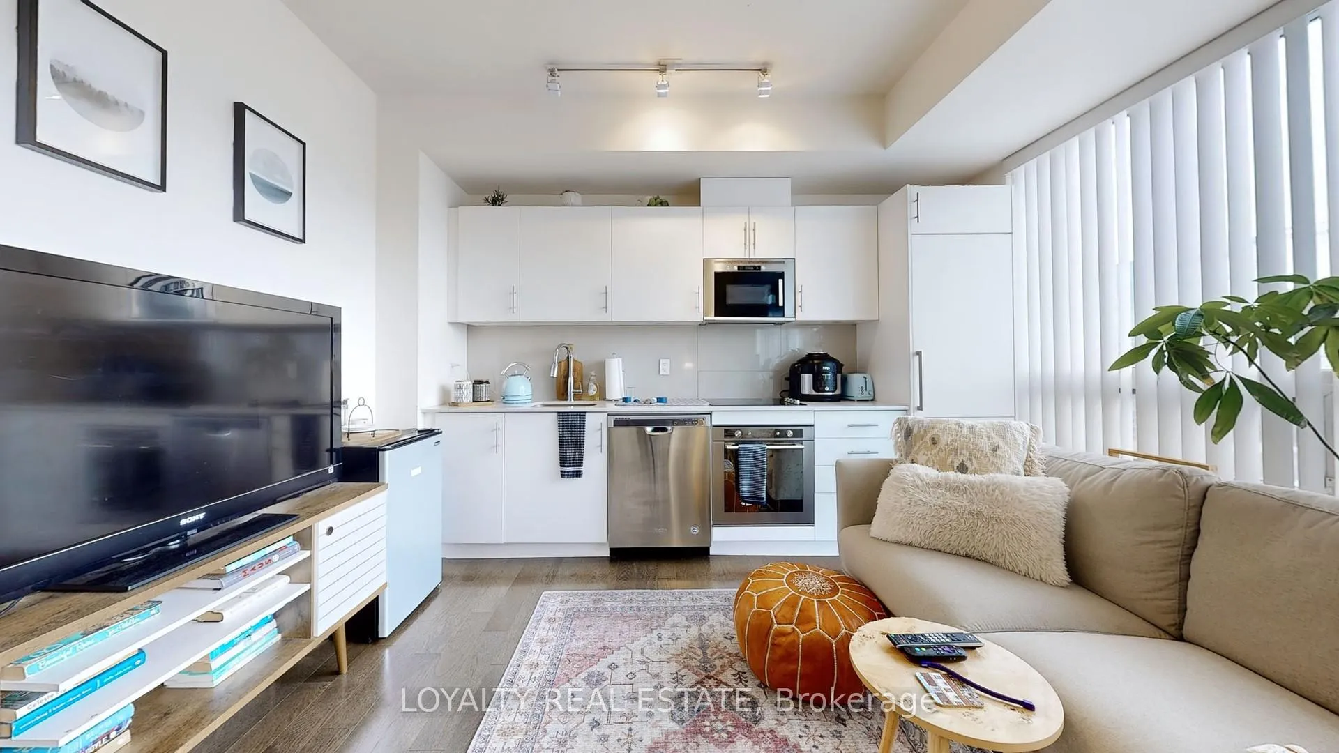 Photo 15 of Unit 1221, 460 Adelaide Street E, Toronto, Moss Park — HOMEH