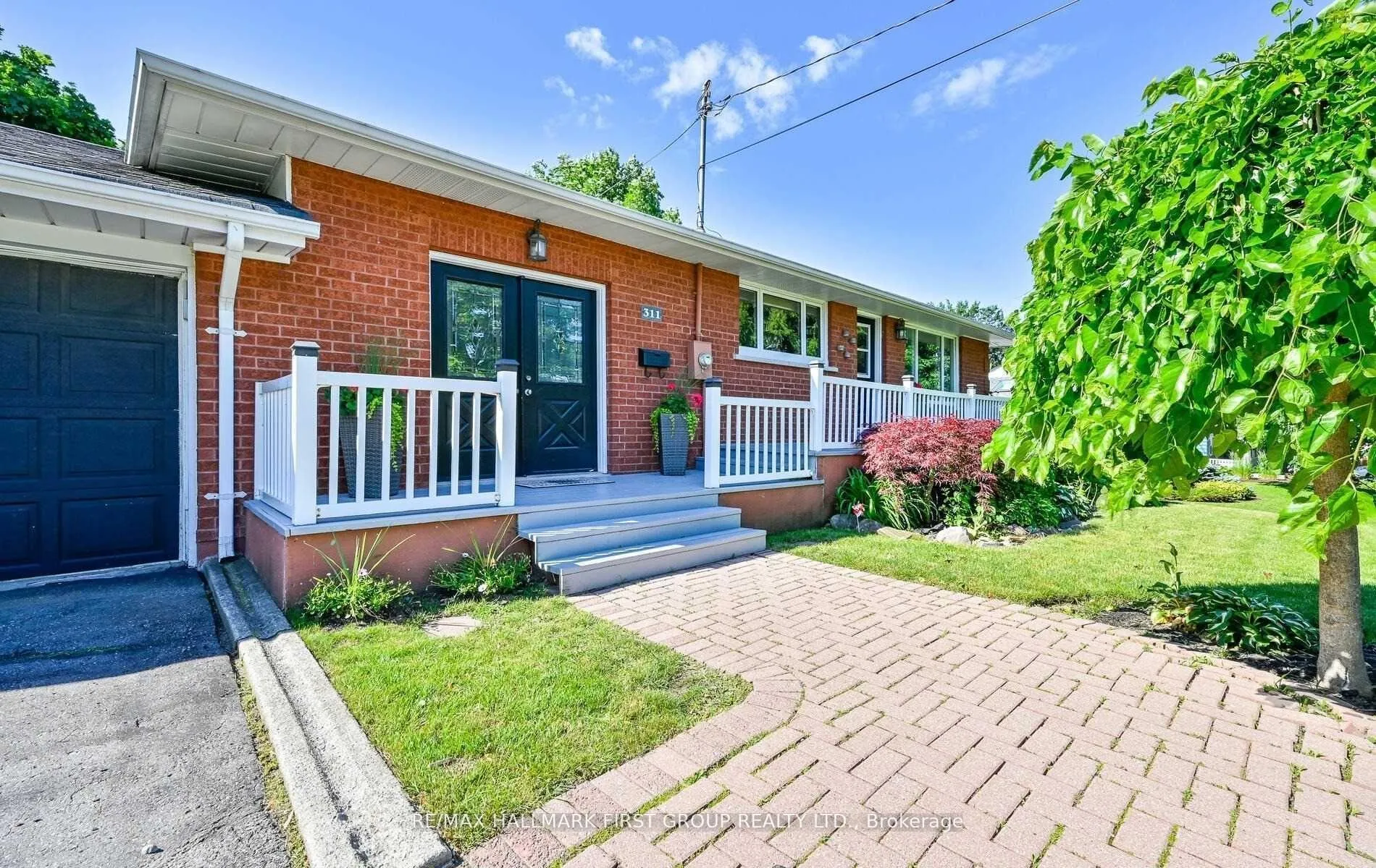 Photo 3 of 311 Frederick Street, Whitby, Blue Grass Meadows — HOMEH