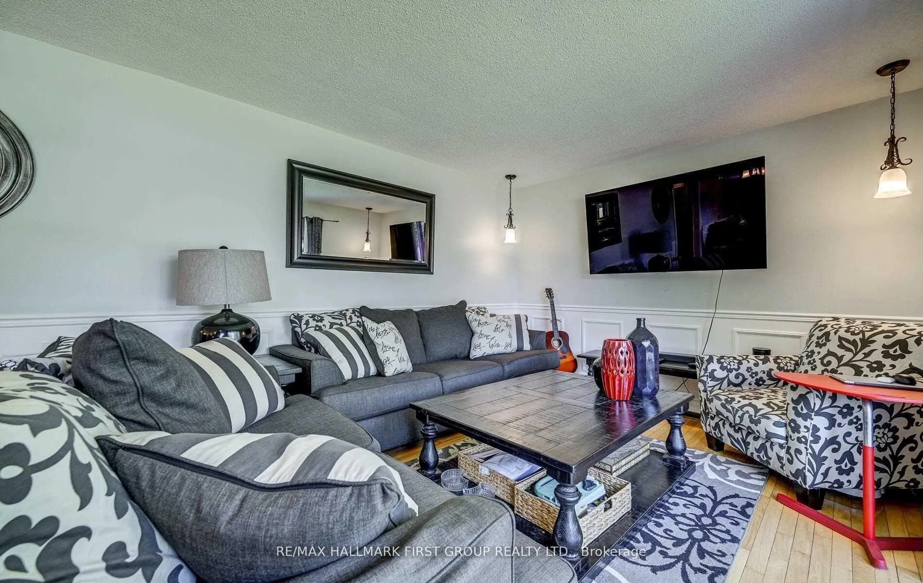 Photo 15 of 311 Frederick Street, Whitby, Blue Grass Meadows — HOMEH