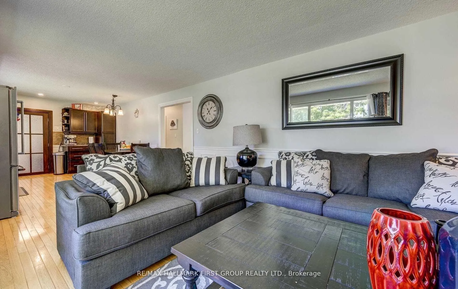 Photo 17 of 311 Frederick Street, Whitby, Blue Grass Meadows — HOMEH
