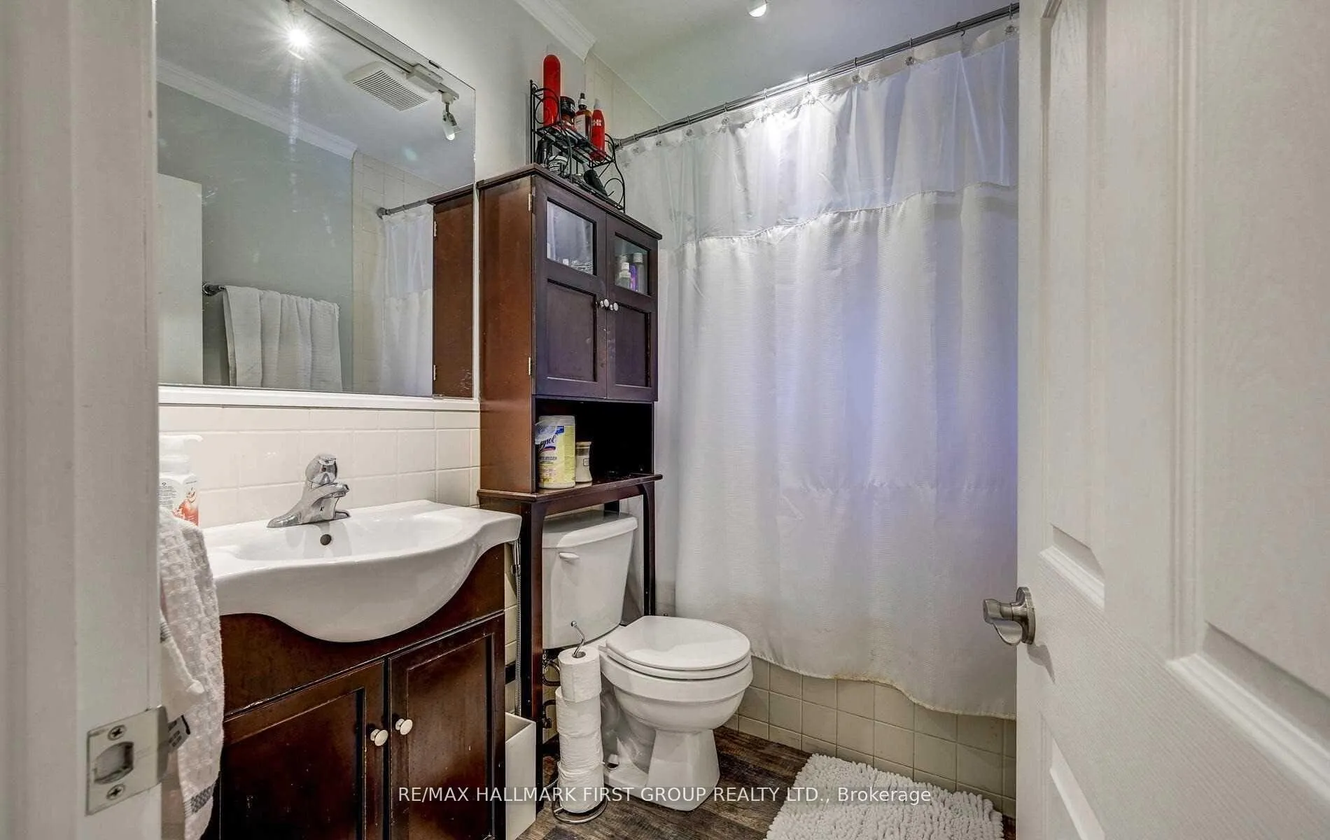 Photo 27 of 311 Frederick Street, Whitby, Blue Grass Meadows — HOMEH
