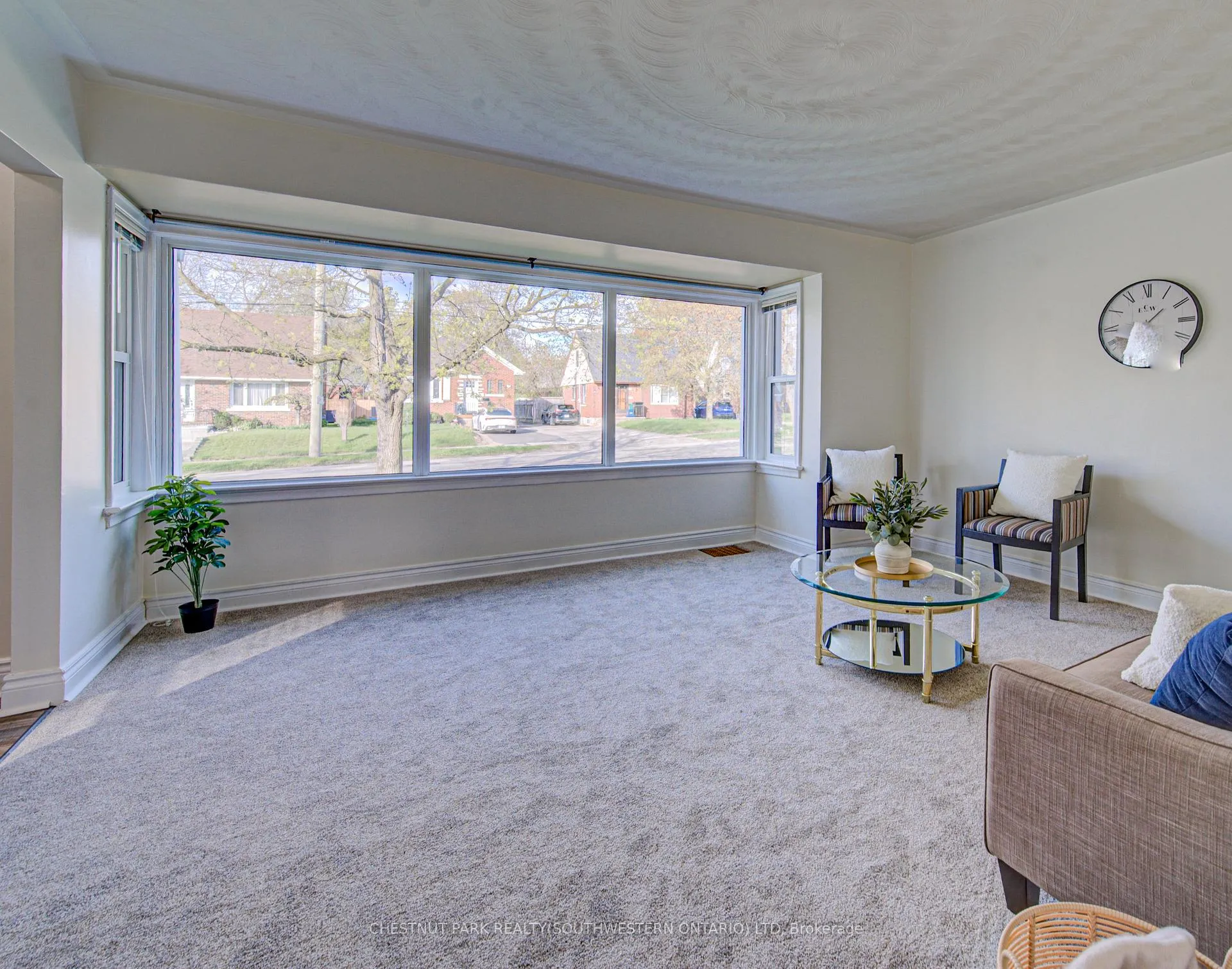 Photo 11 of 99 Belmont Avenue W, Kitchener — HOMEH