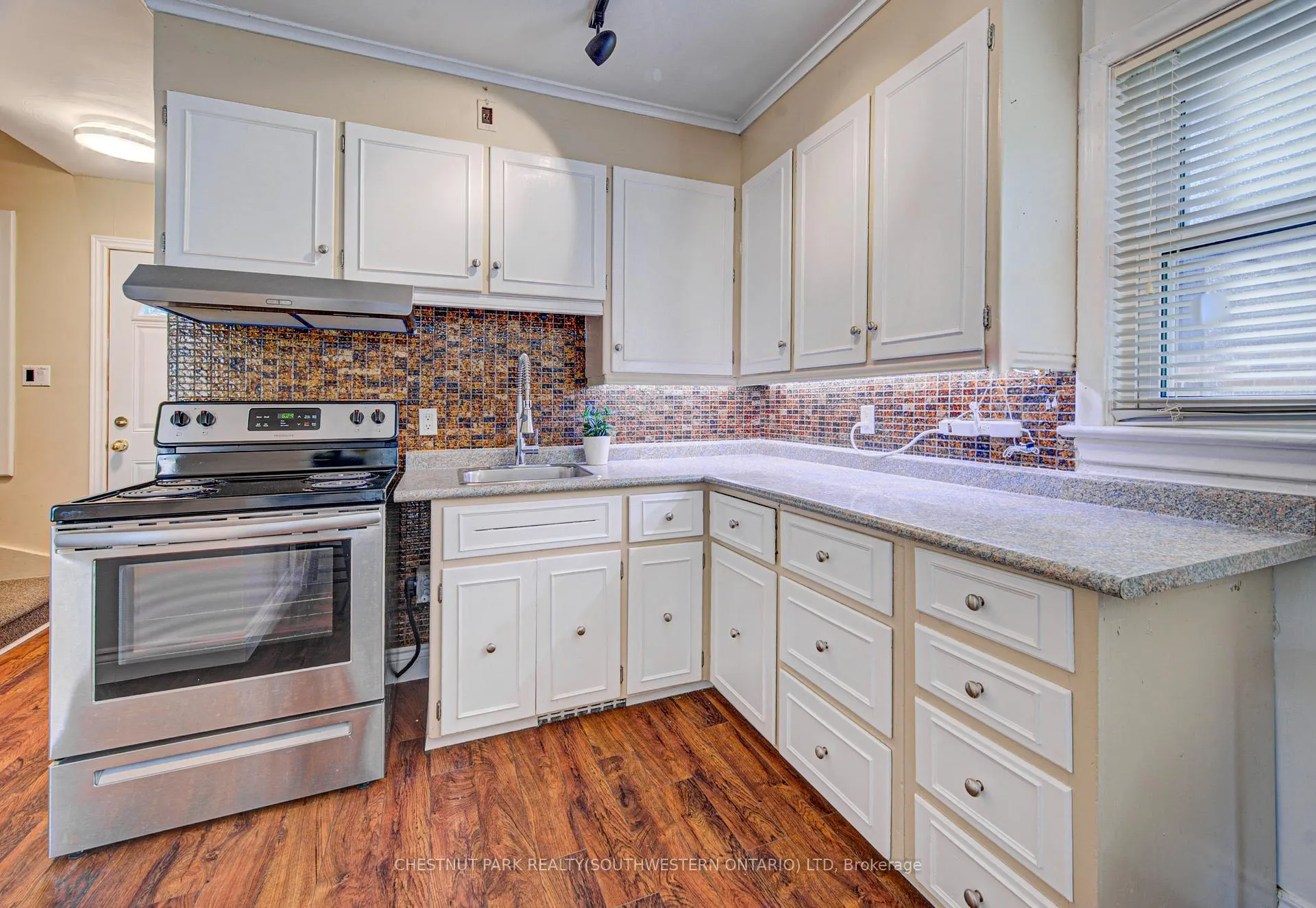 Photo 14 of 99 Belmont Avenue W, Kitchener — HOMEH