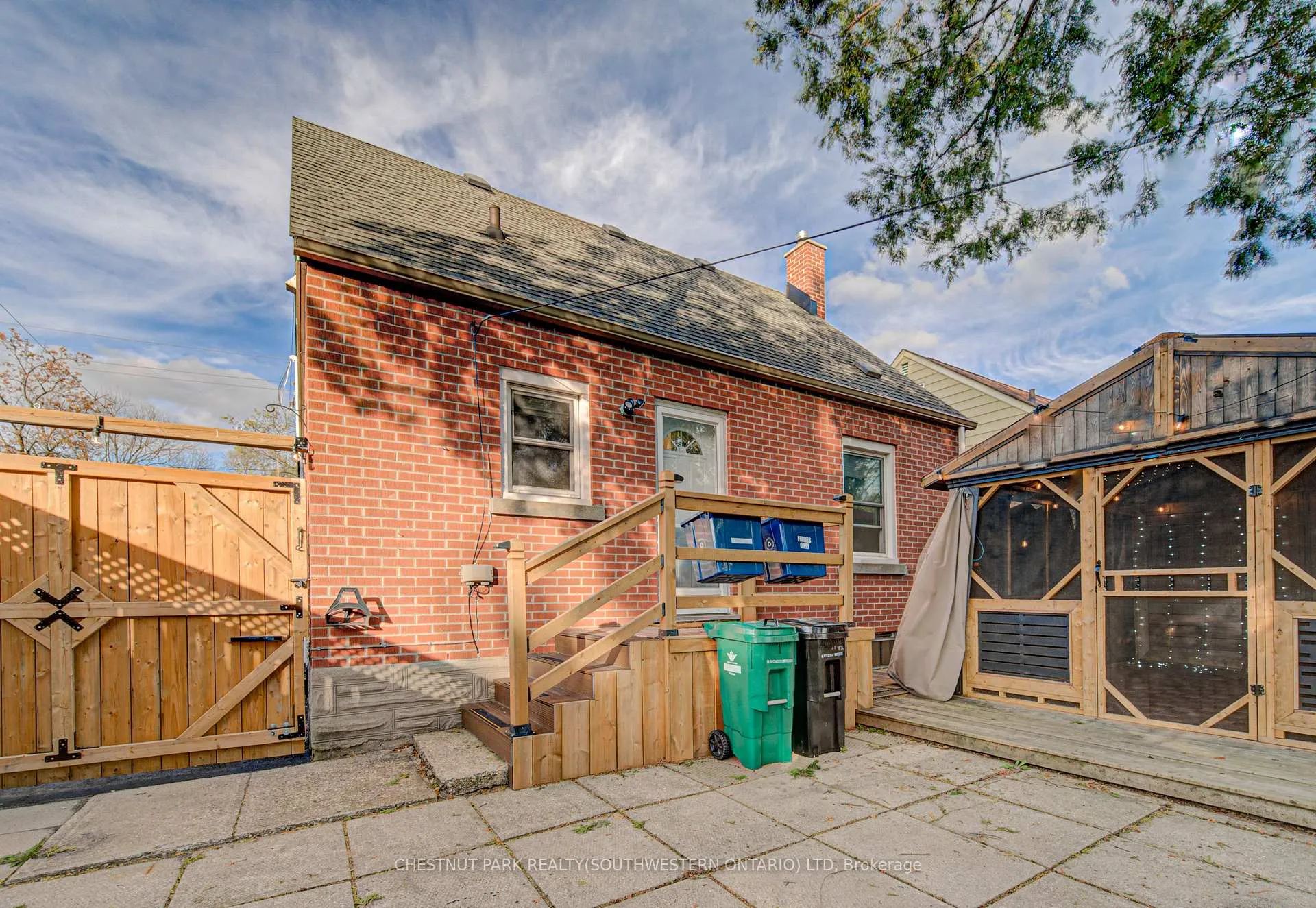Photo 32 of 99 Belmont Avenue W, Kitchener — HOMEH