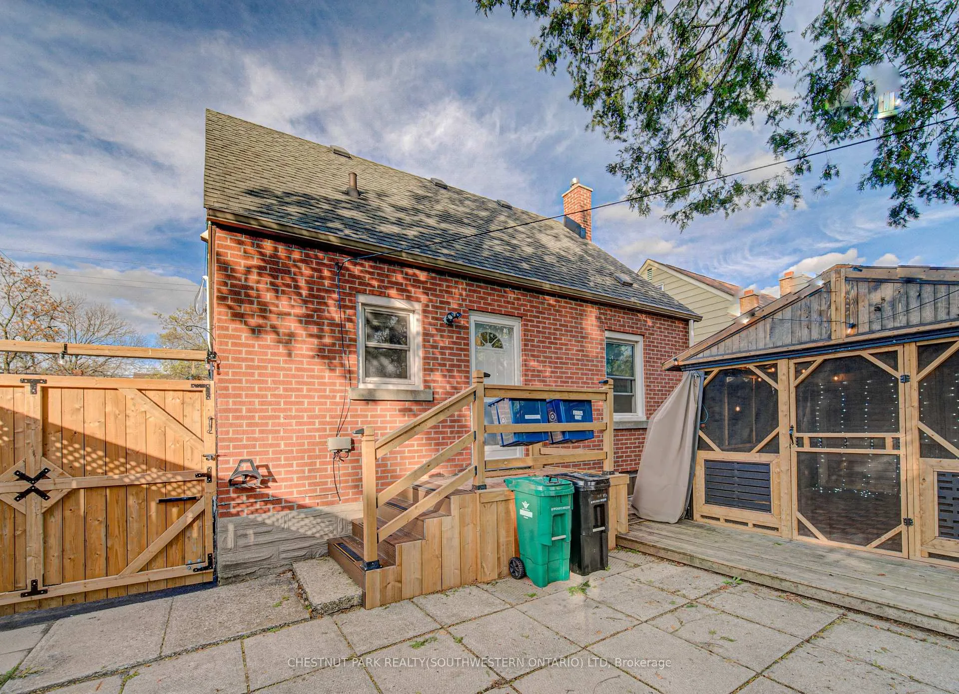Photo 33 of 99 Belmont Avenue W, Kitchener — HOMEH