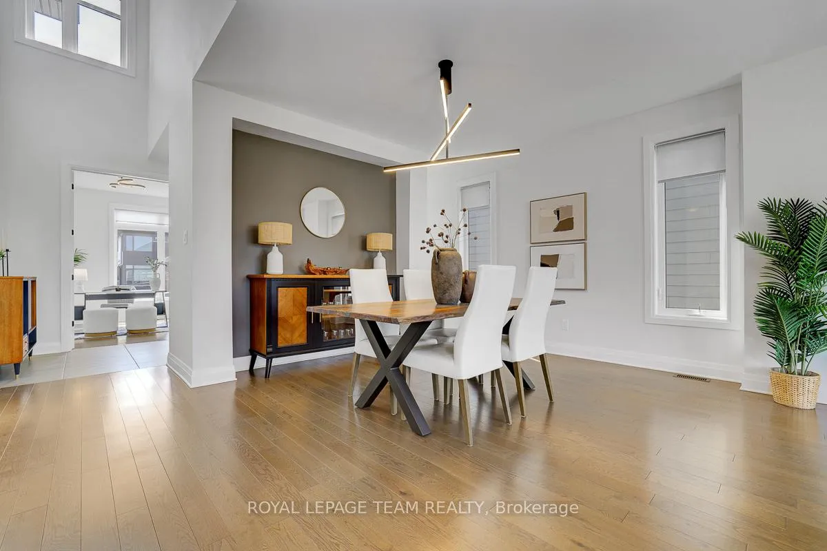 Photo 10 of 949 Atrium Ridge, Ottawa, Riverside South/Gloucester Glen — HOMEH